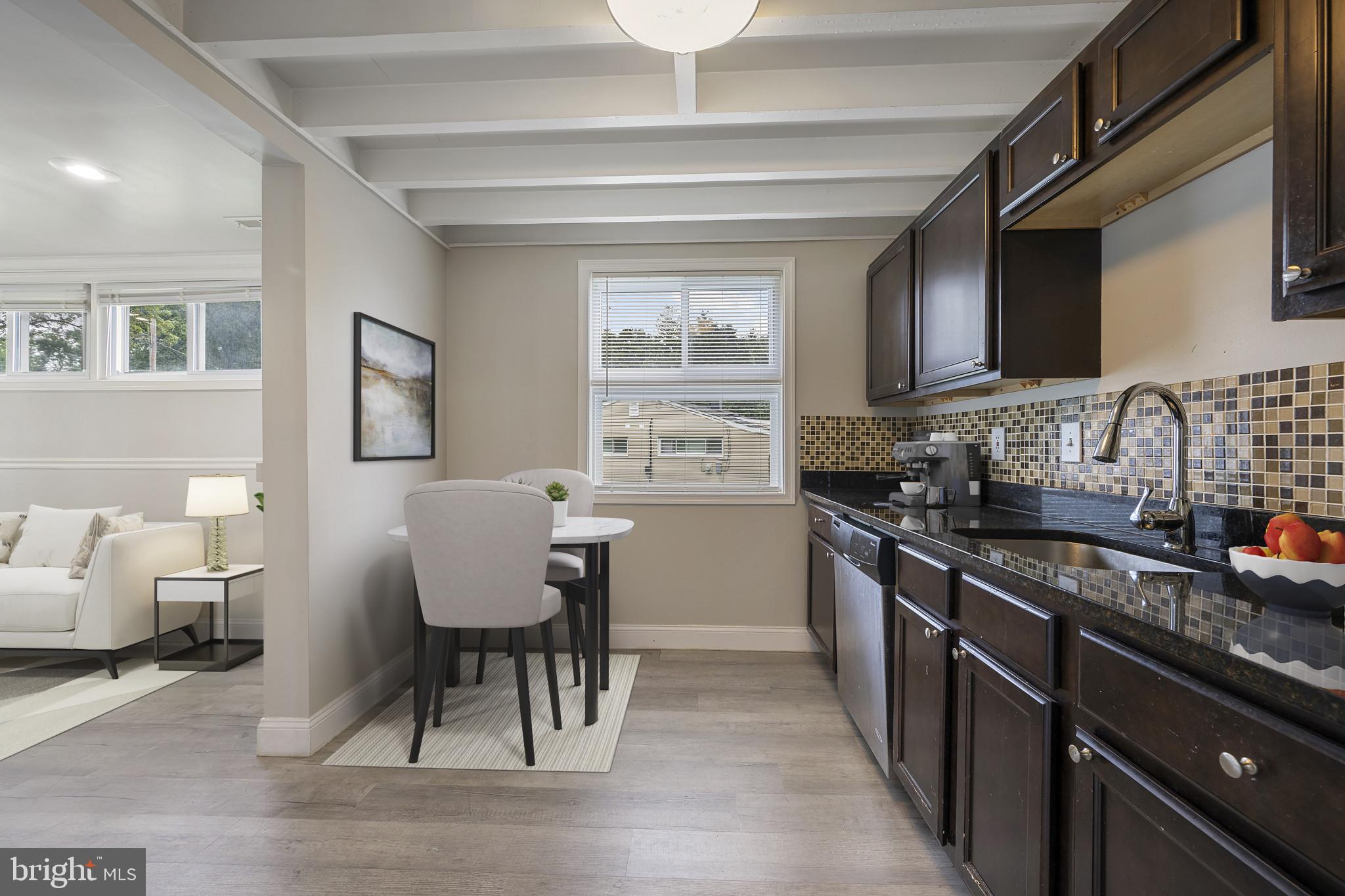 SOMERSET - Residential