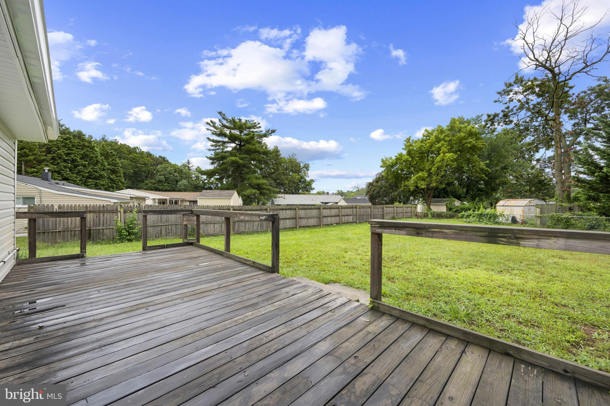 SOMERSET - Residential