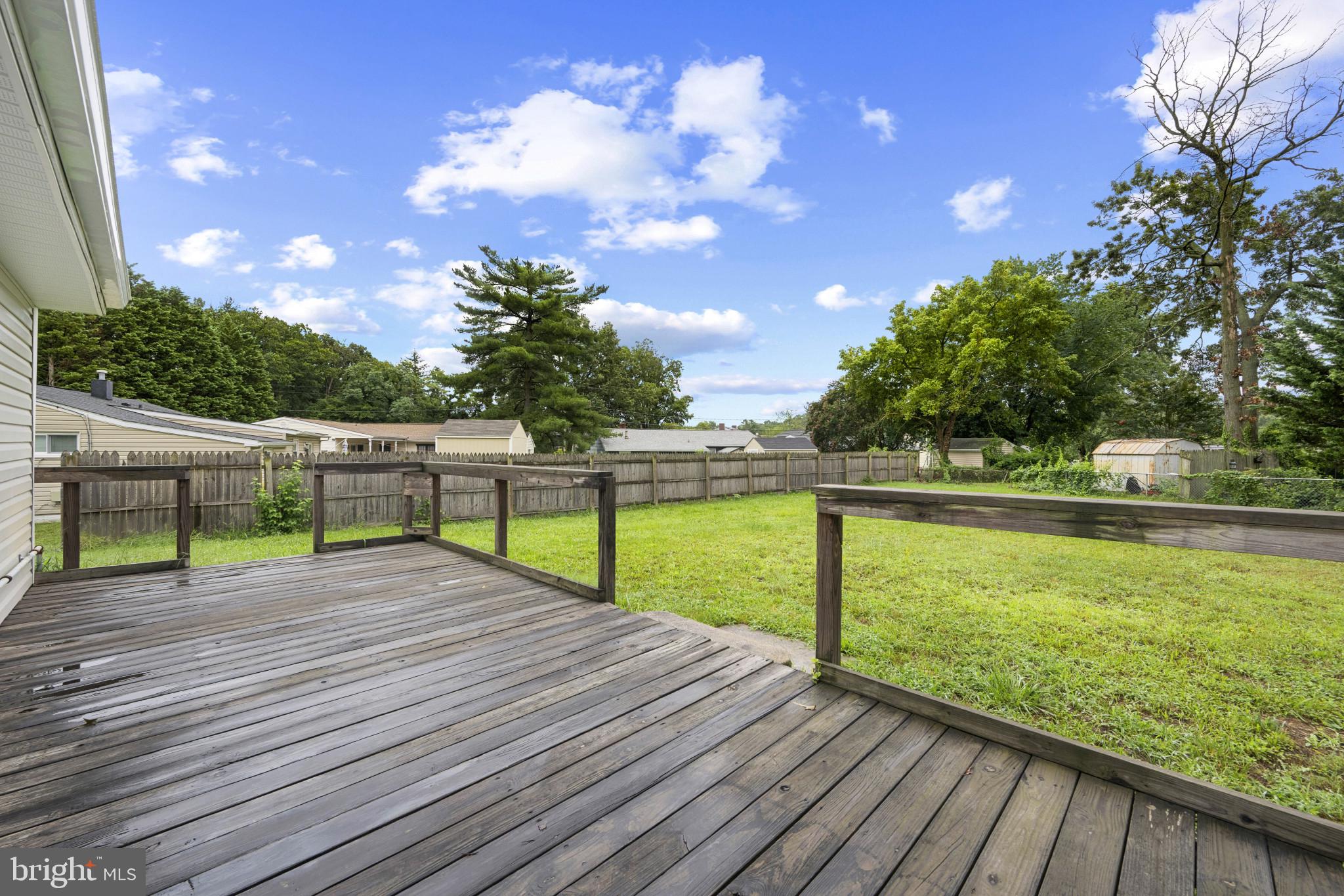 SOMERSET - Residential