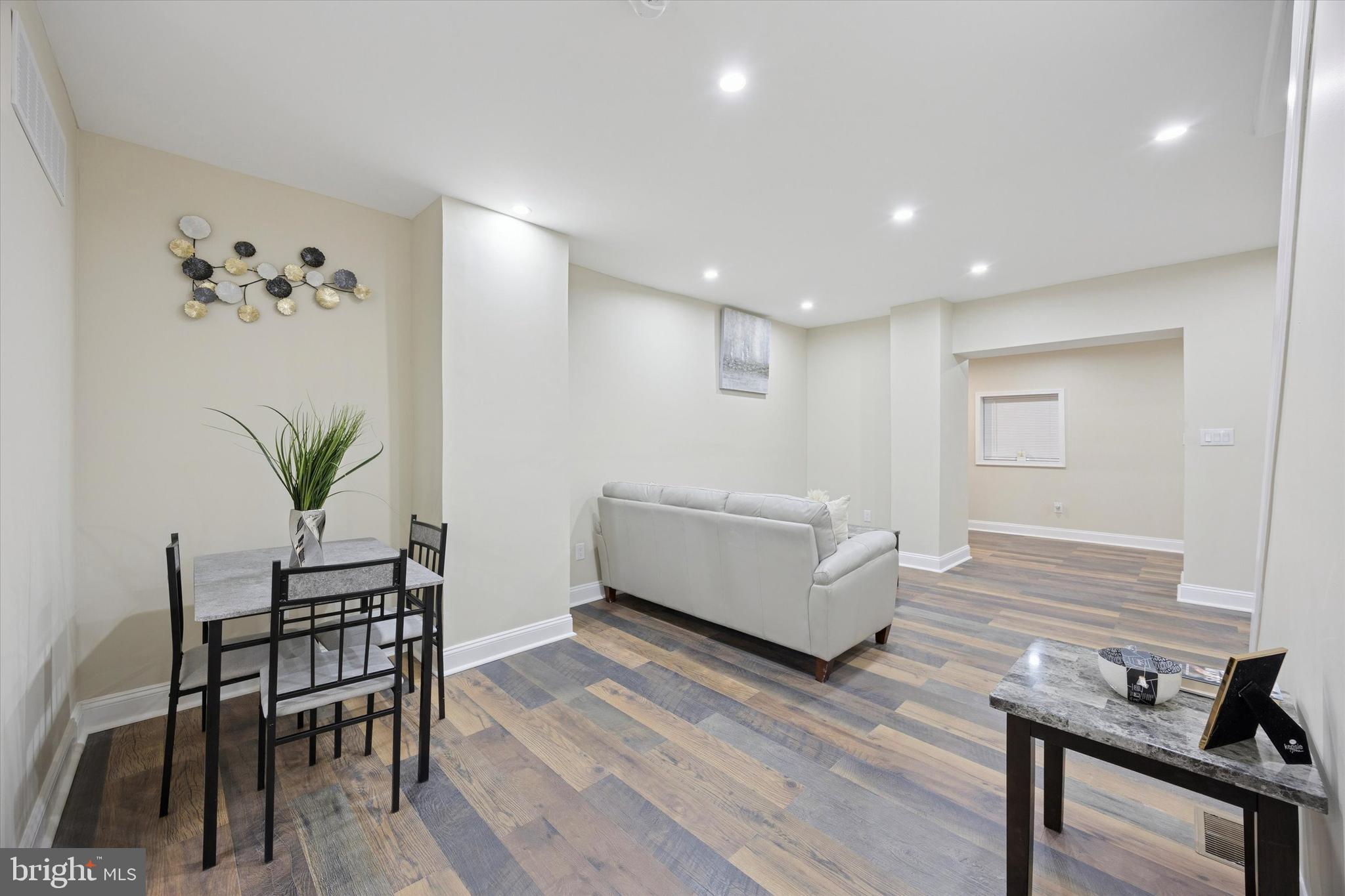 2604 S BERBRO STREET