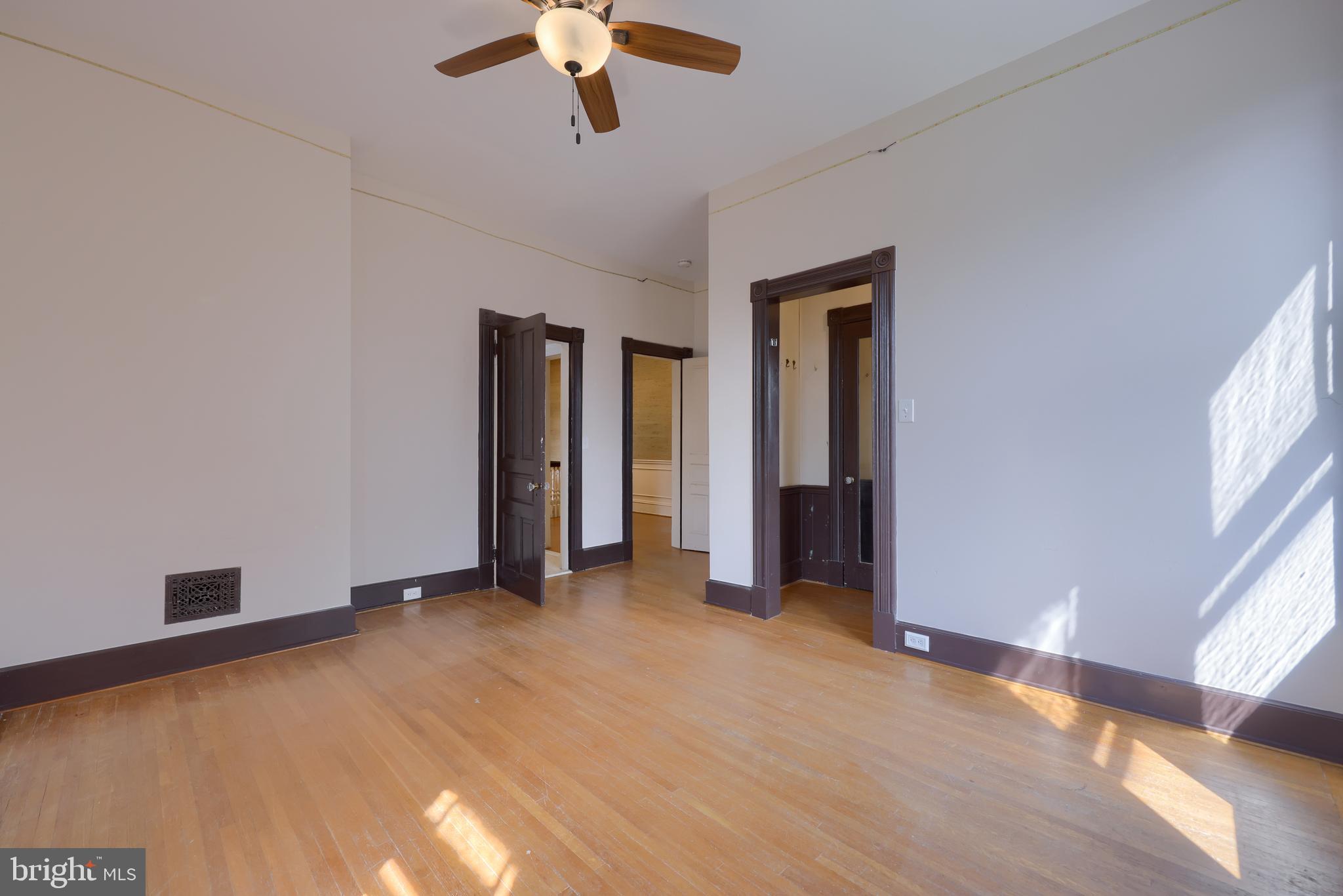 THE AVENUES - Residential