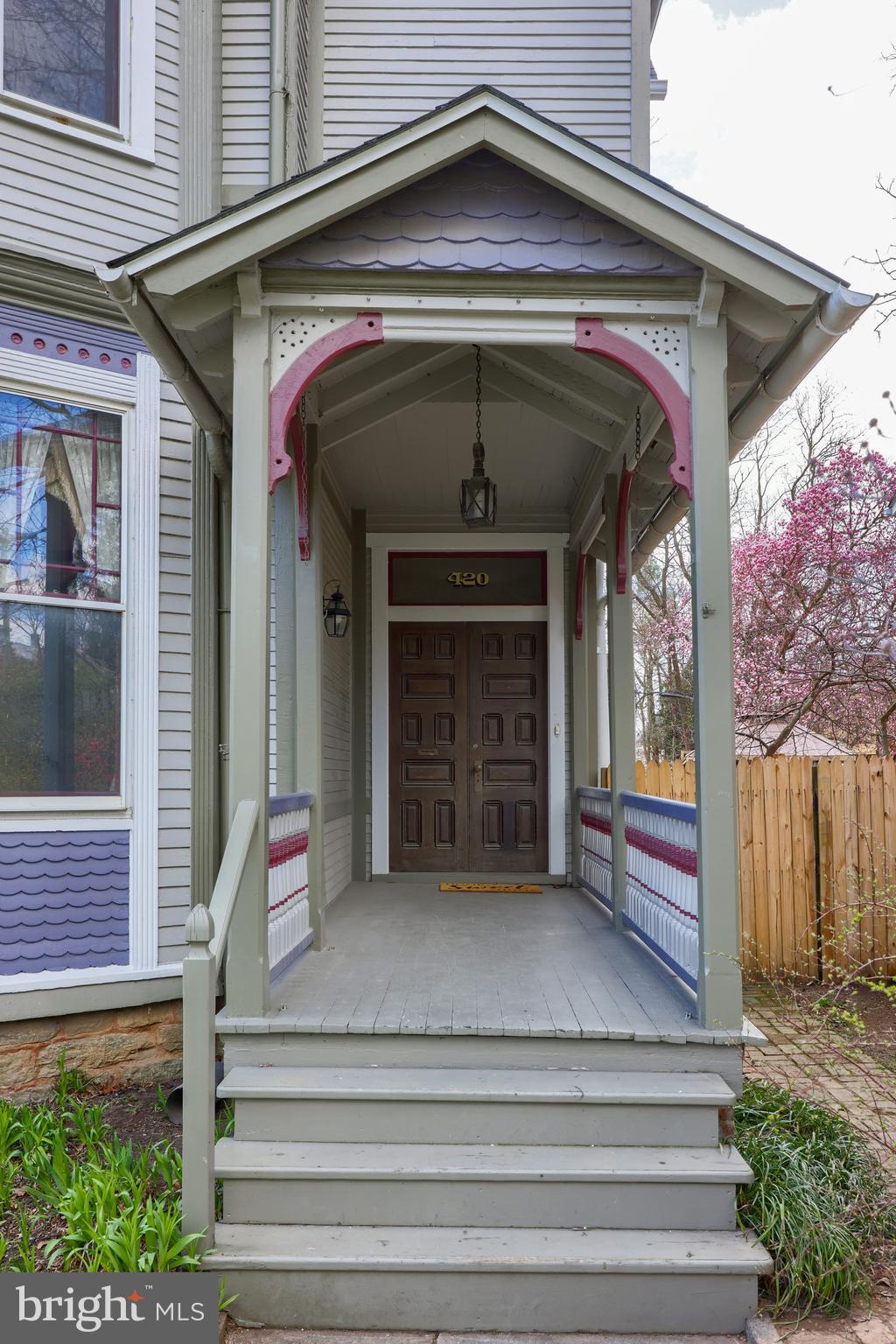 THE AVENUES - Residential