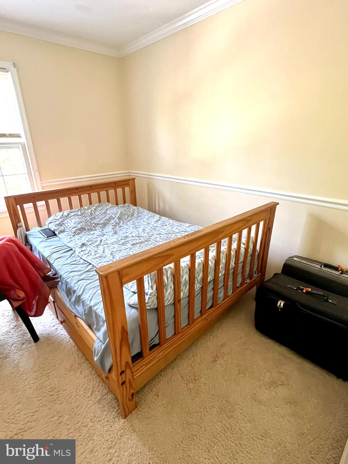 COUNTRY CREEK - Residential Lease