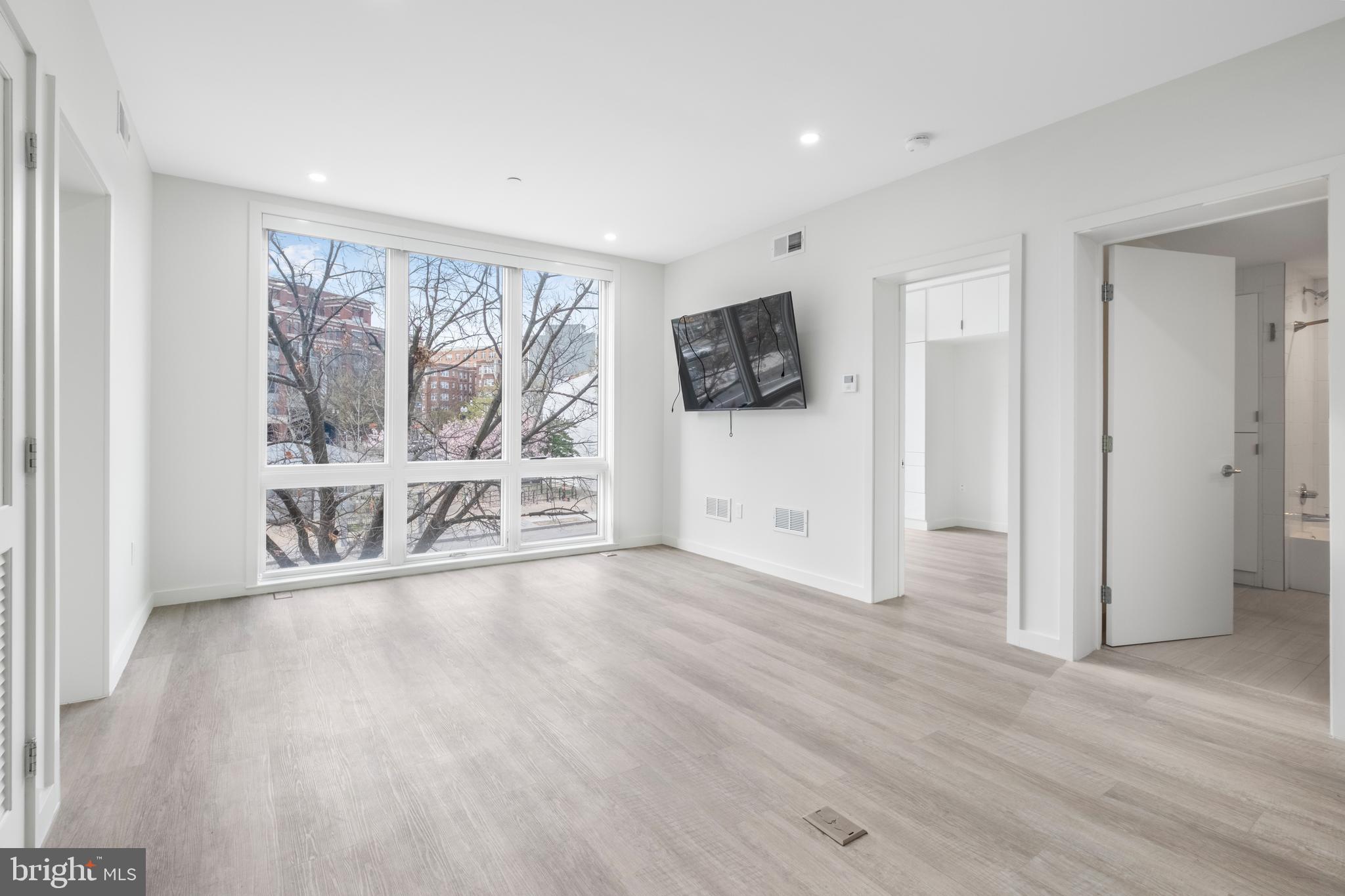 3709 NEW HAMPSHIRE AVENUE NW 204