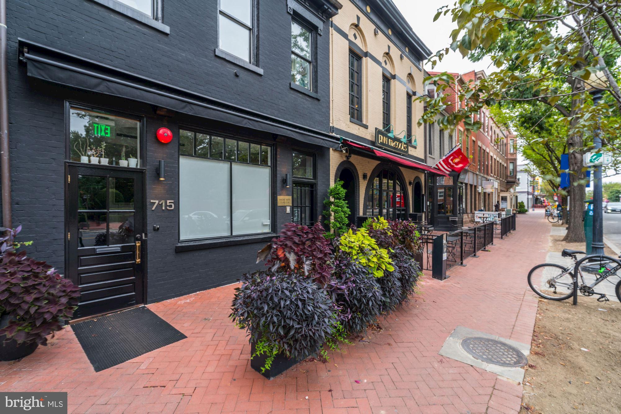 CAPITOL HILL - Residential