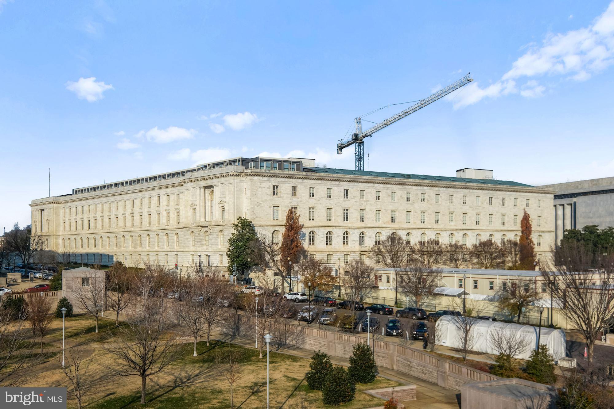 CAPITOL HILL - Residential