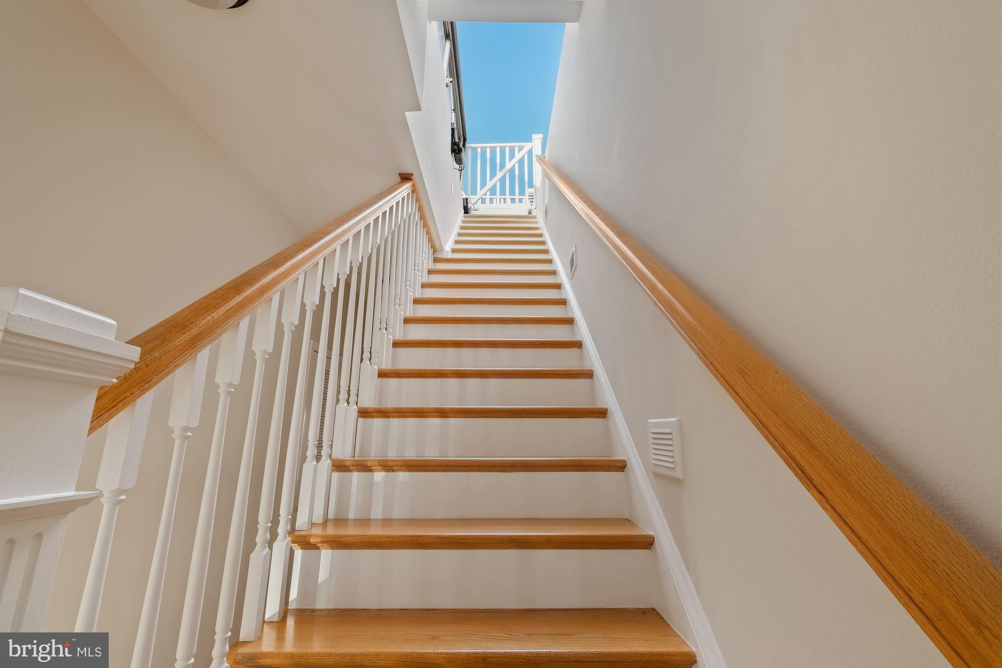 CAPITOL HILL - Residential