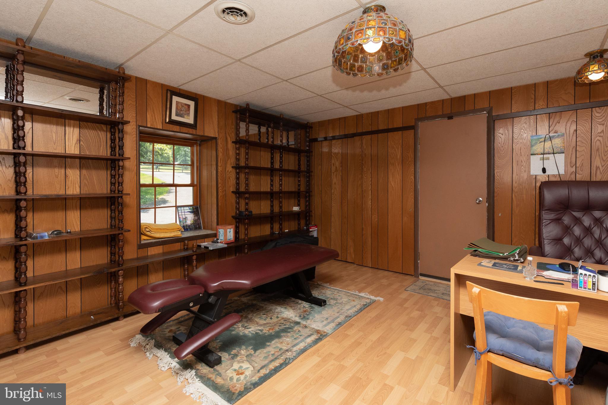 HUNTINGDON VALLEY - Residential