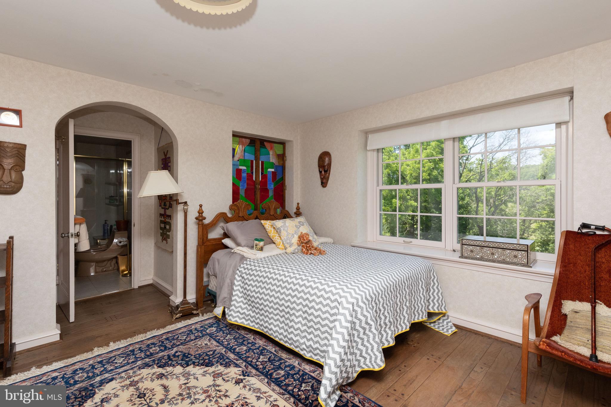 HUNTINGDON VALLEY - Residential