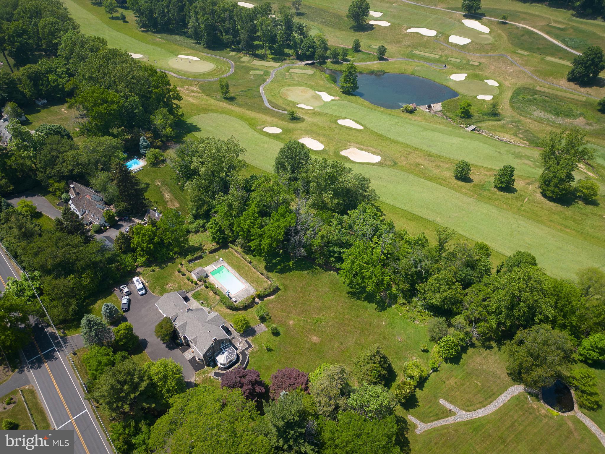 HUNTINGDON VALLEY - Residential