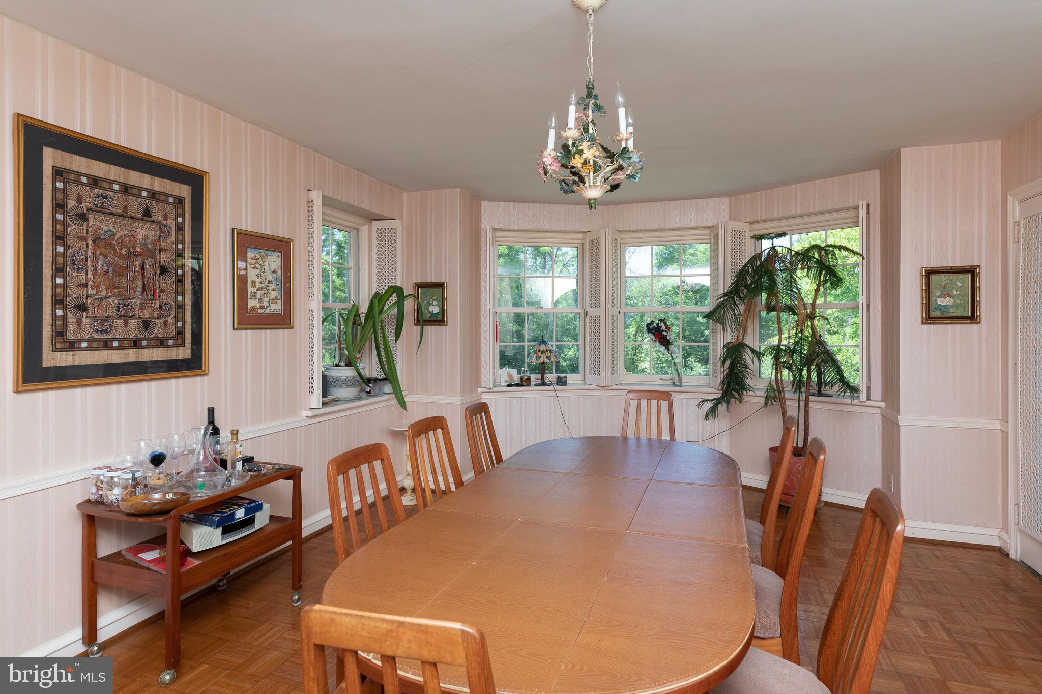 HUNTINGDON VALLEY - Residential