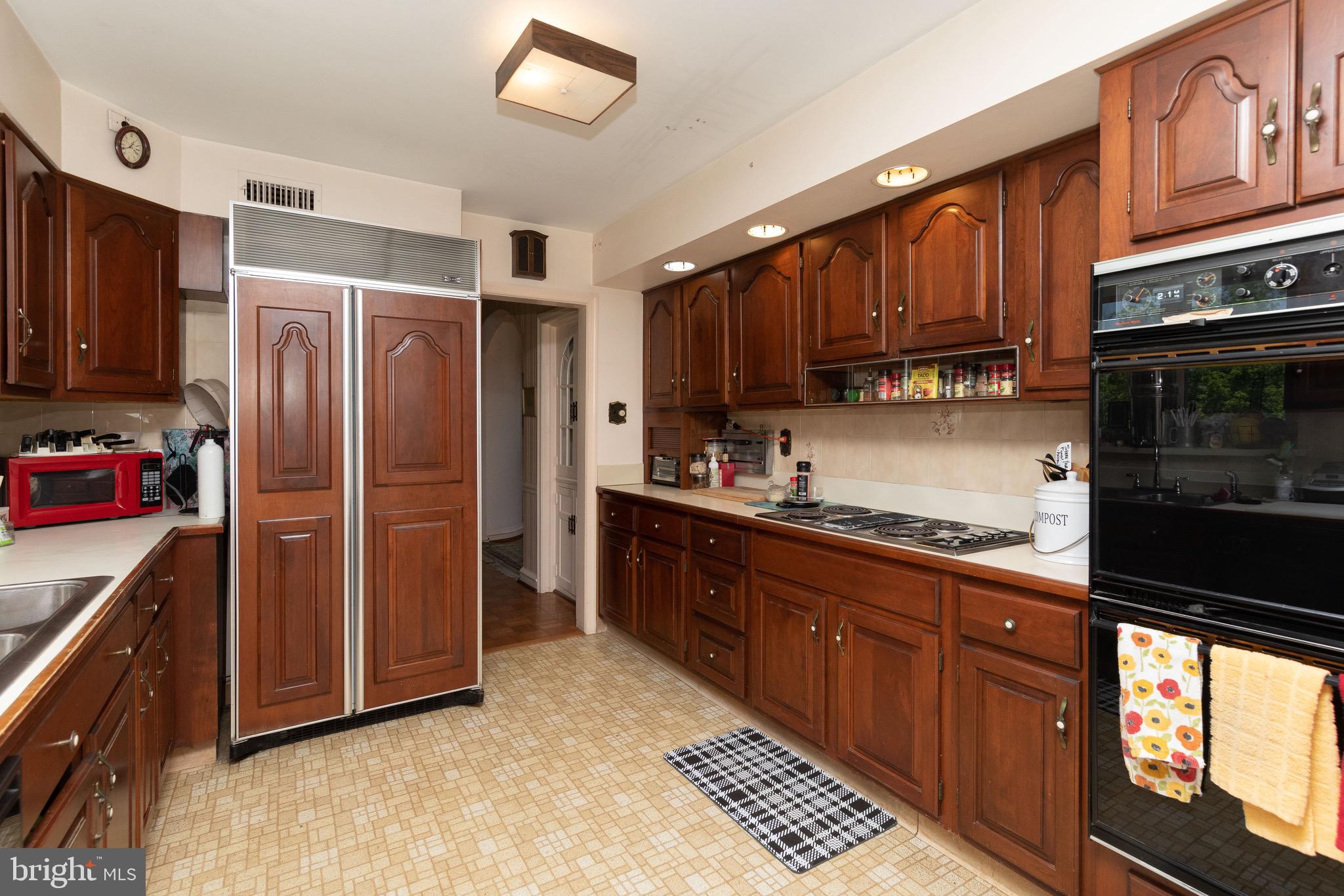 HUNTINGDON VALLEY - Residential