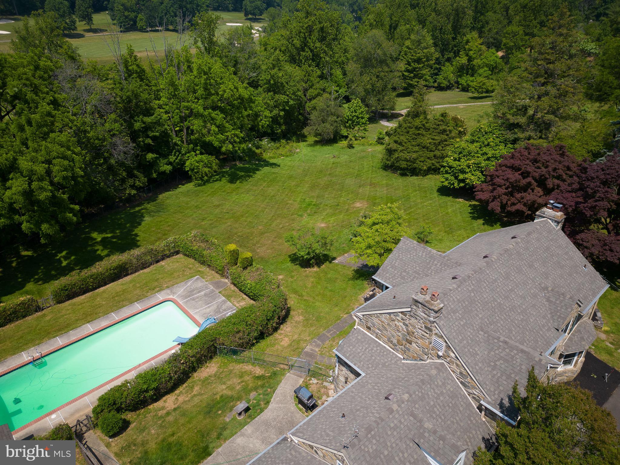 HUNTINGDON VALLEY - Residential