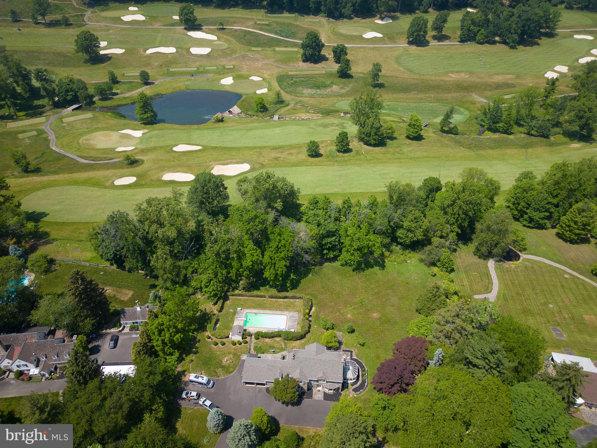 HUNTINGDON VALLEY - Residential