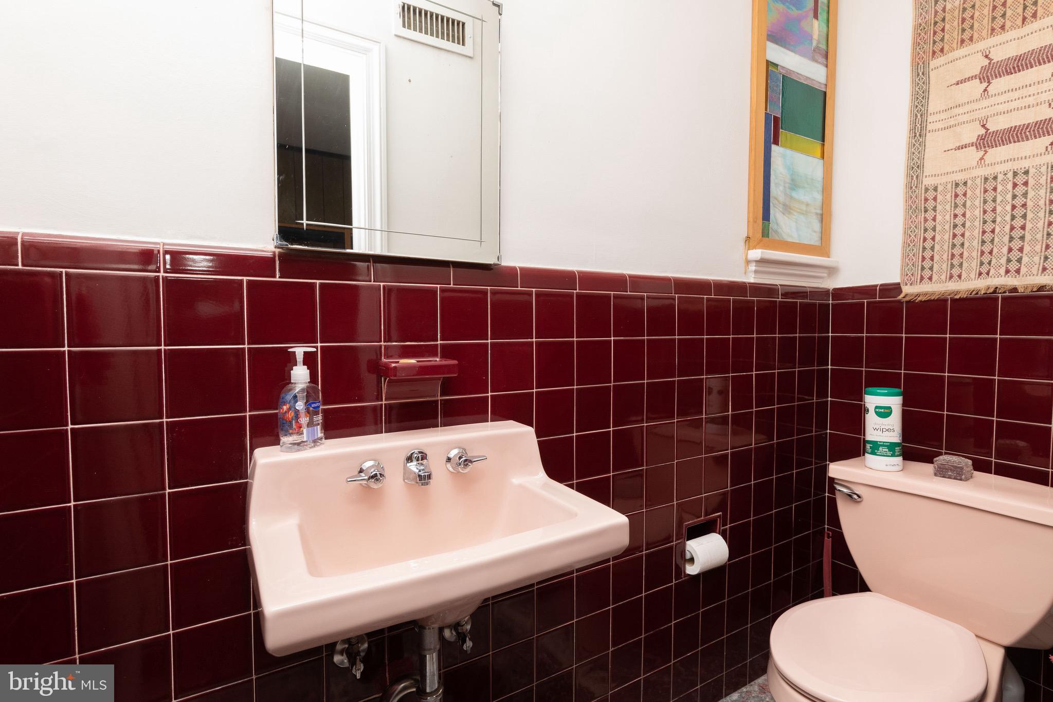 HUNTINGDON VALLEY - Residential