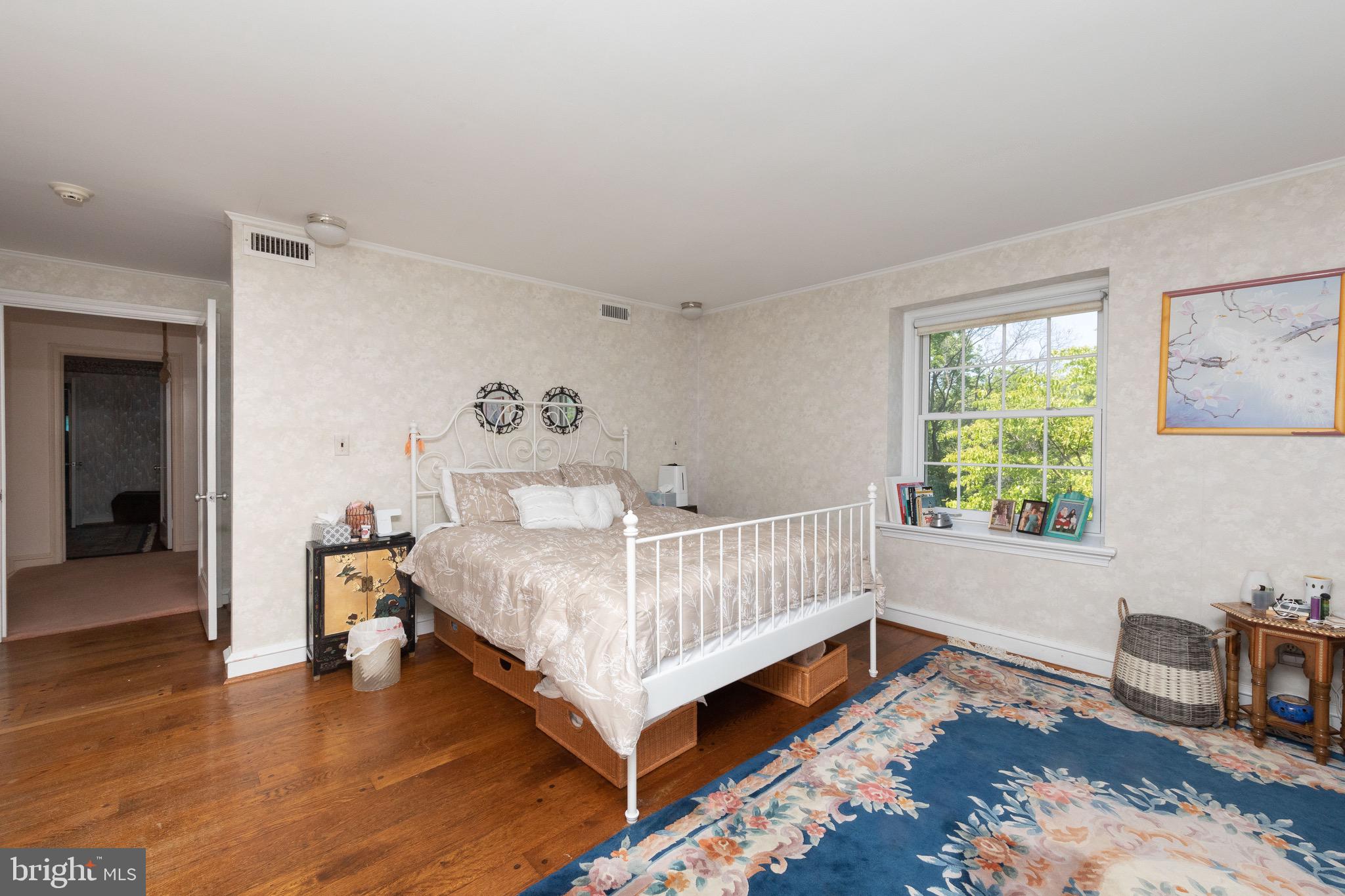 HUNTINGDON VALLEY - Residential