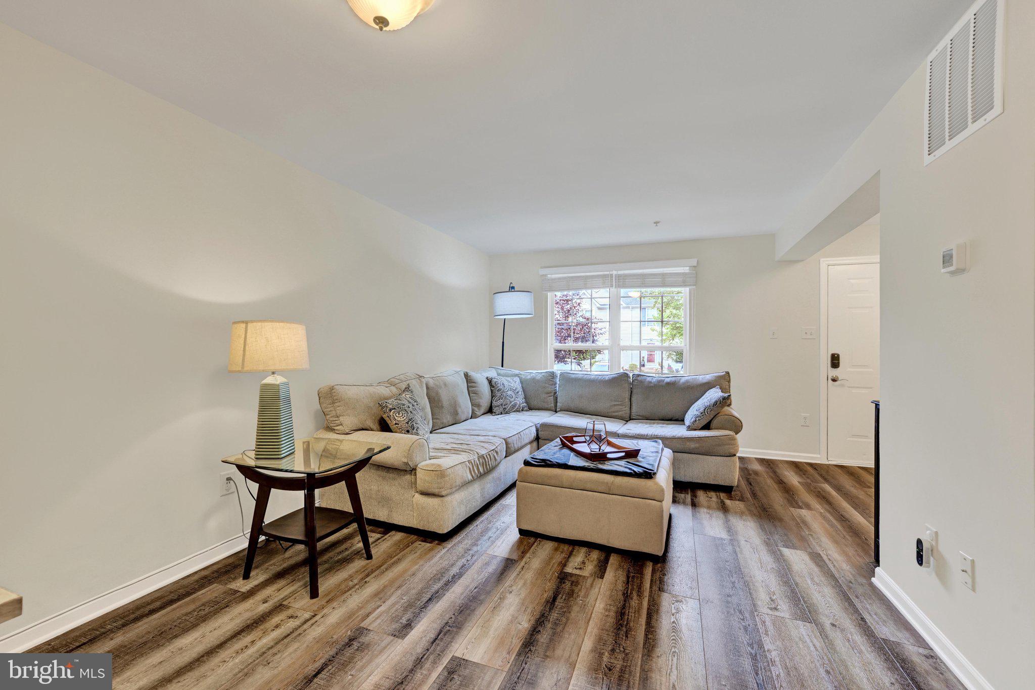 718 HORSE CHESTNUT COURT