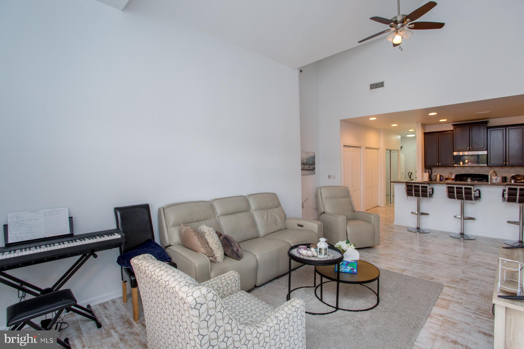 HUNTINGDON PLACE - Residential