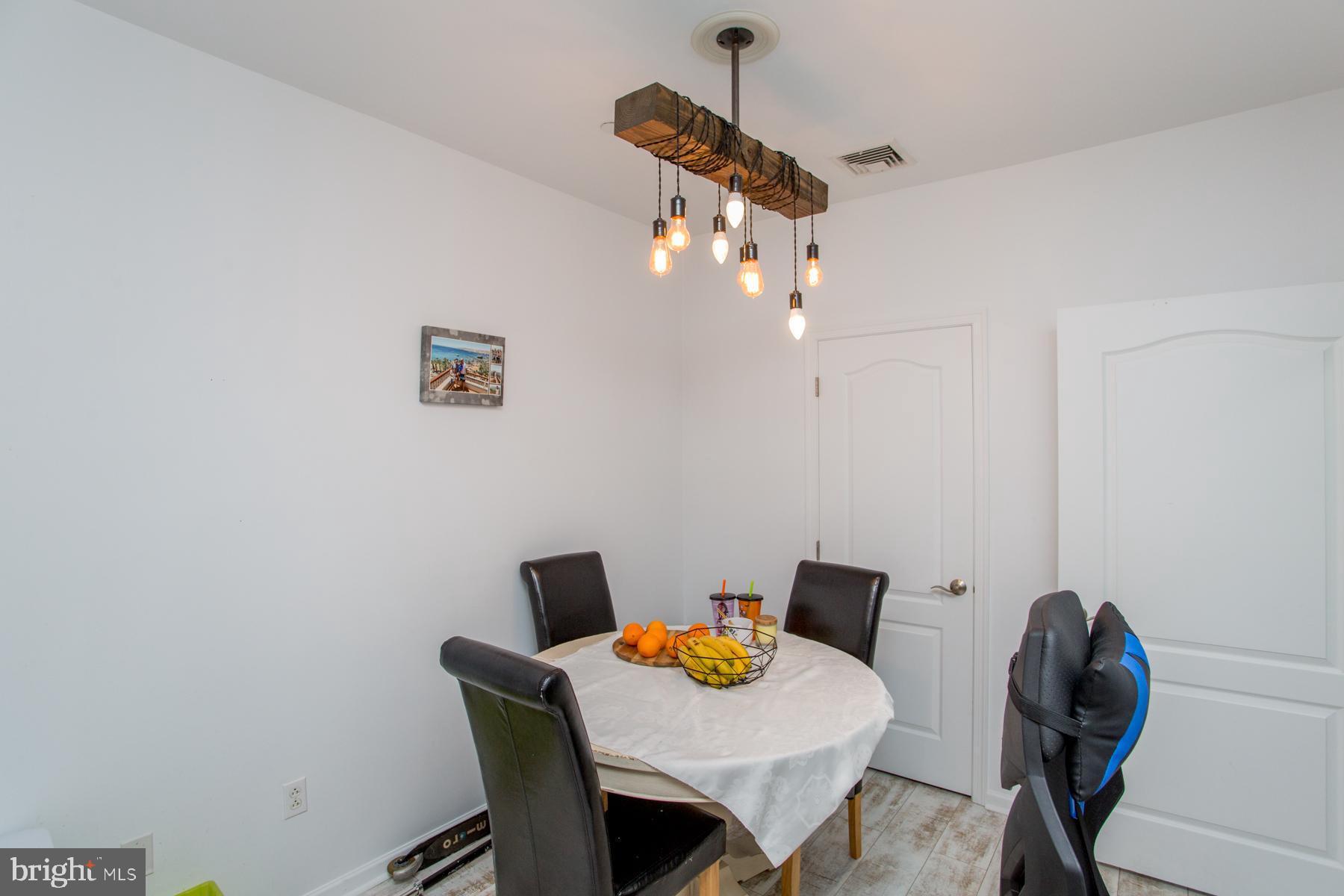 HUNTINGDON PLACE - Residential