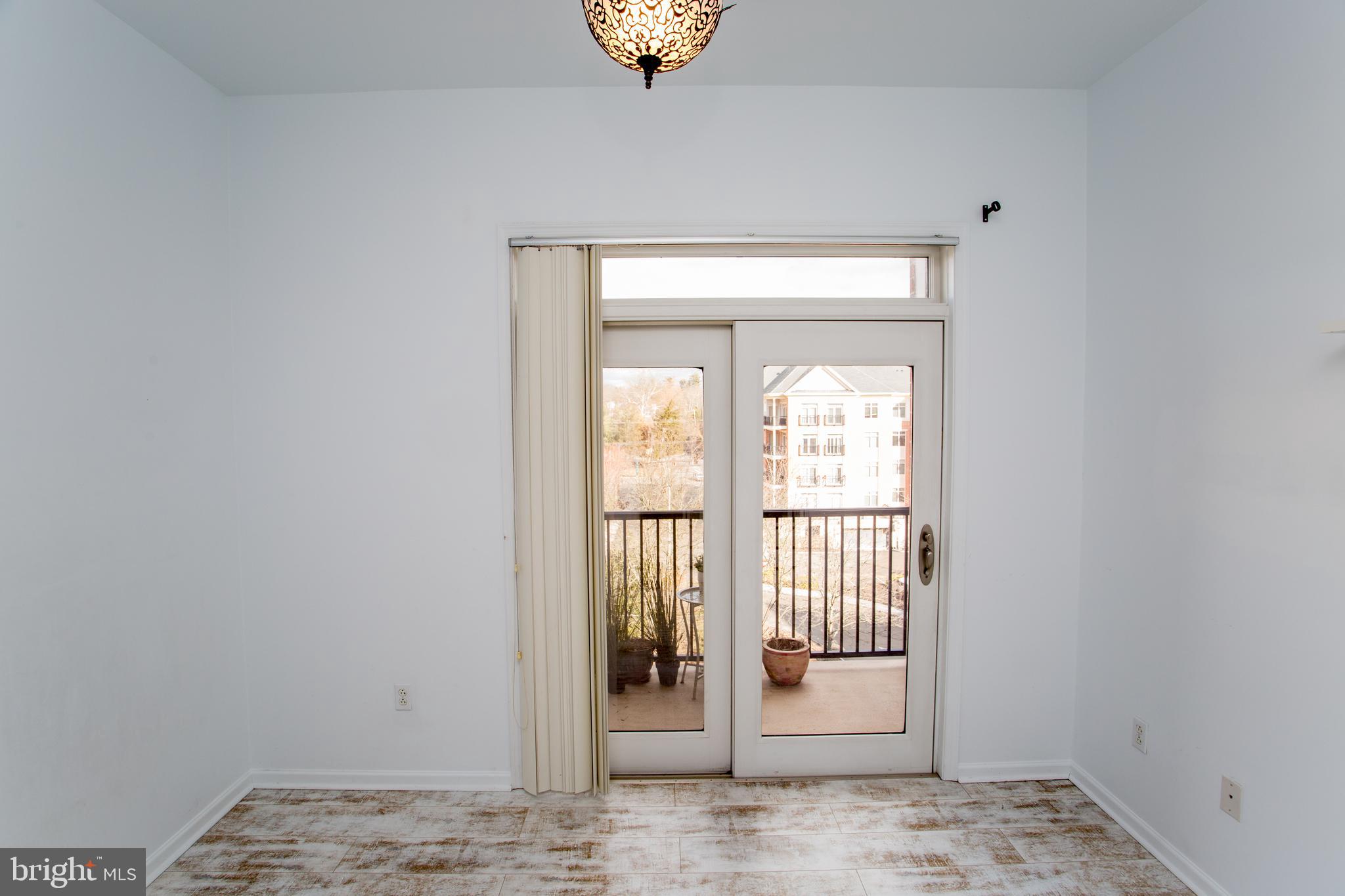 HUNTINGDON PLACE - Residential