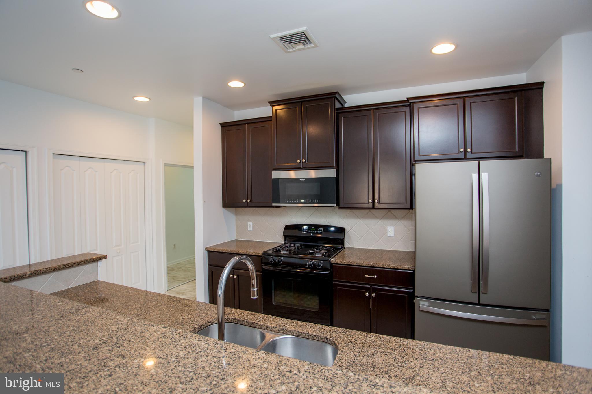 HUNTINGDON PLACE - Residential