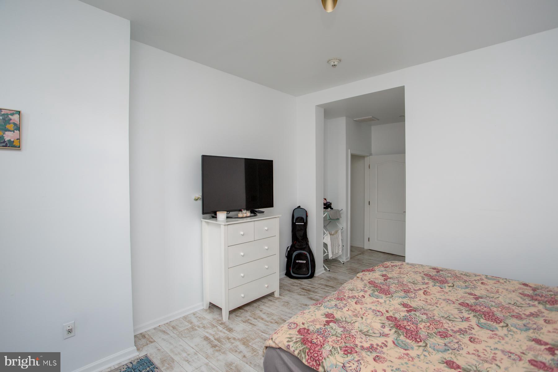 HUNTINGDON PLACE - Residential