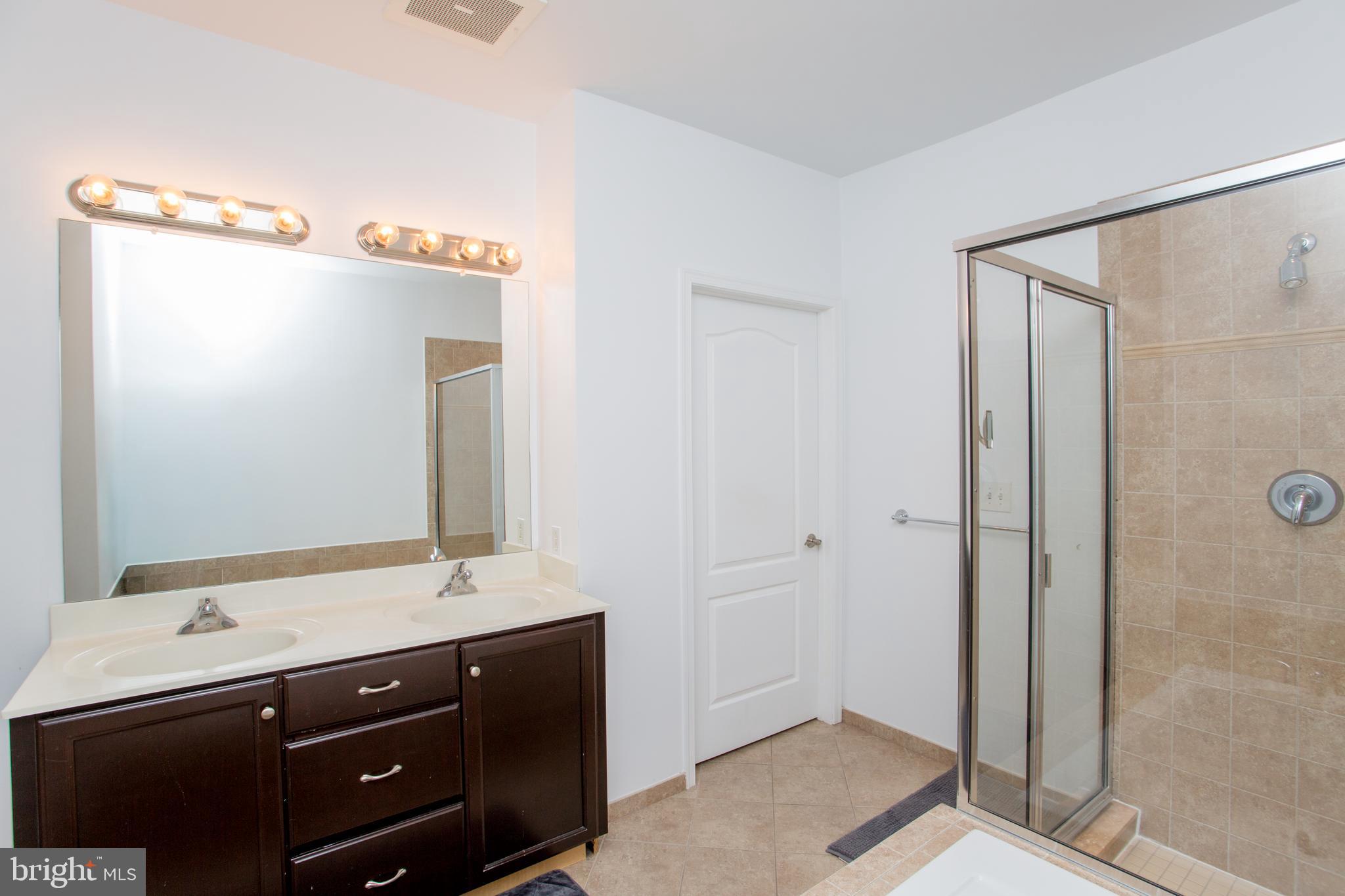 HUNTINGDON PLACE - Residential