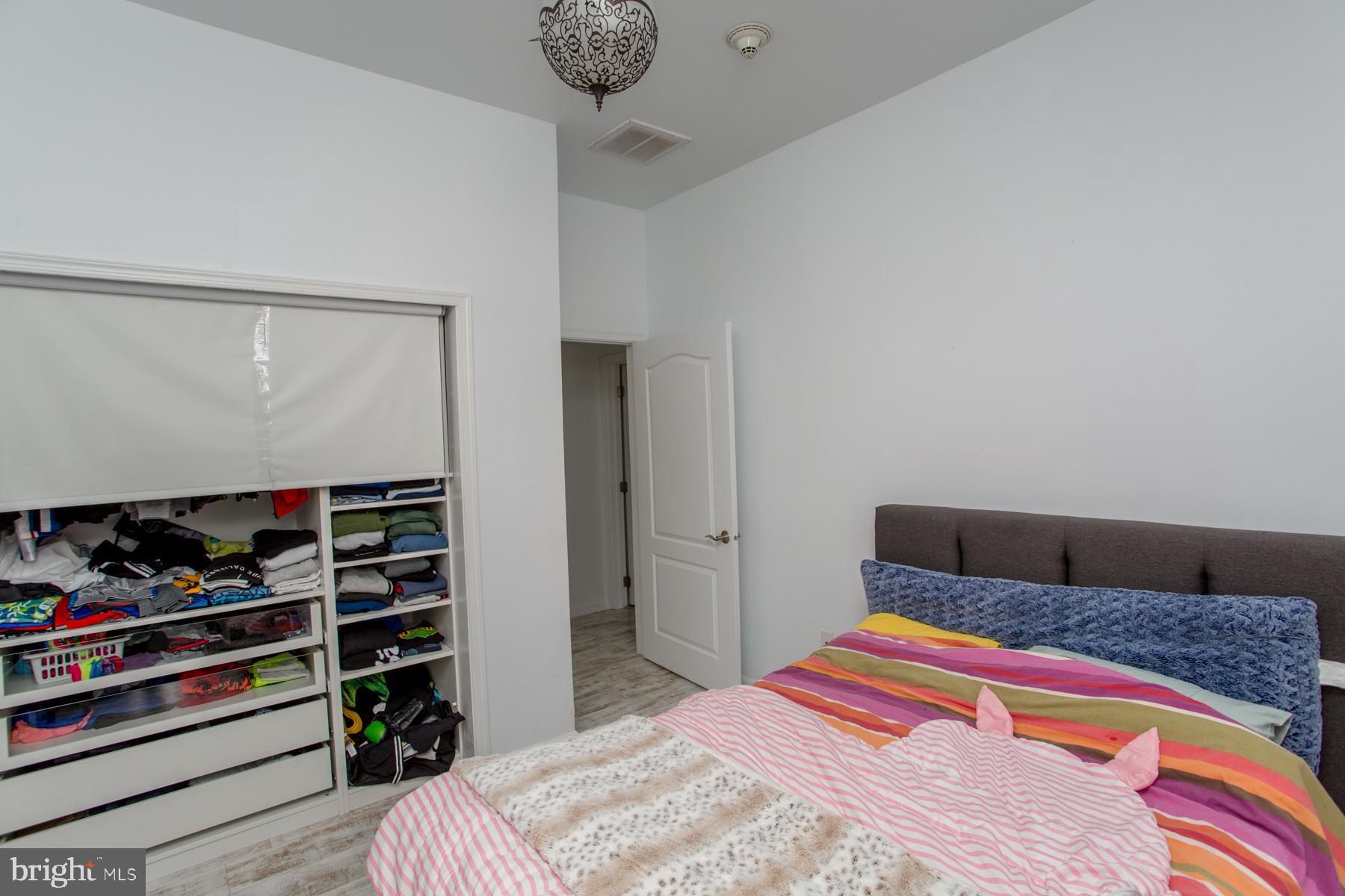 HUNTINGDON PLACE - Residential