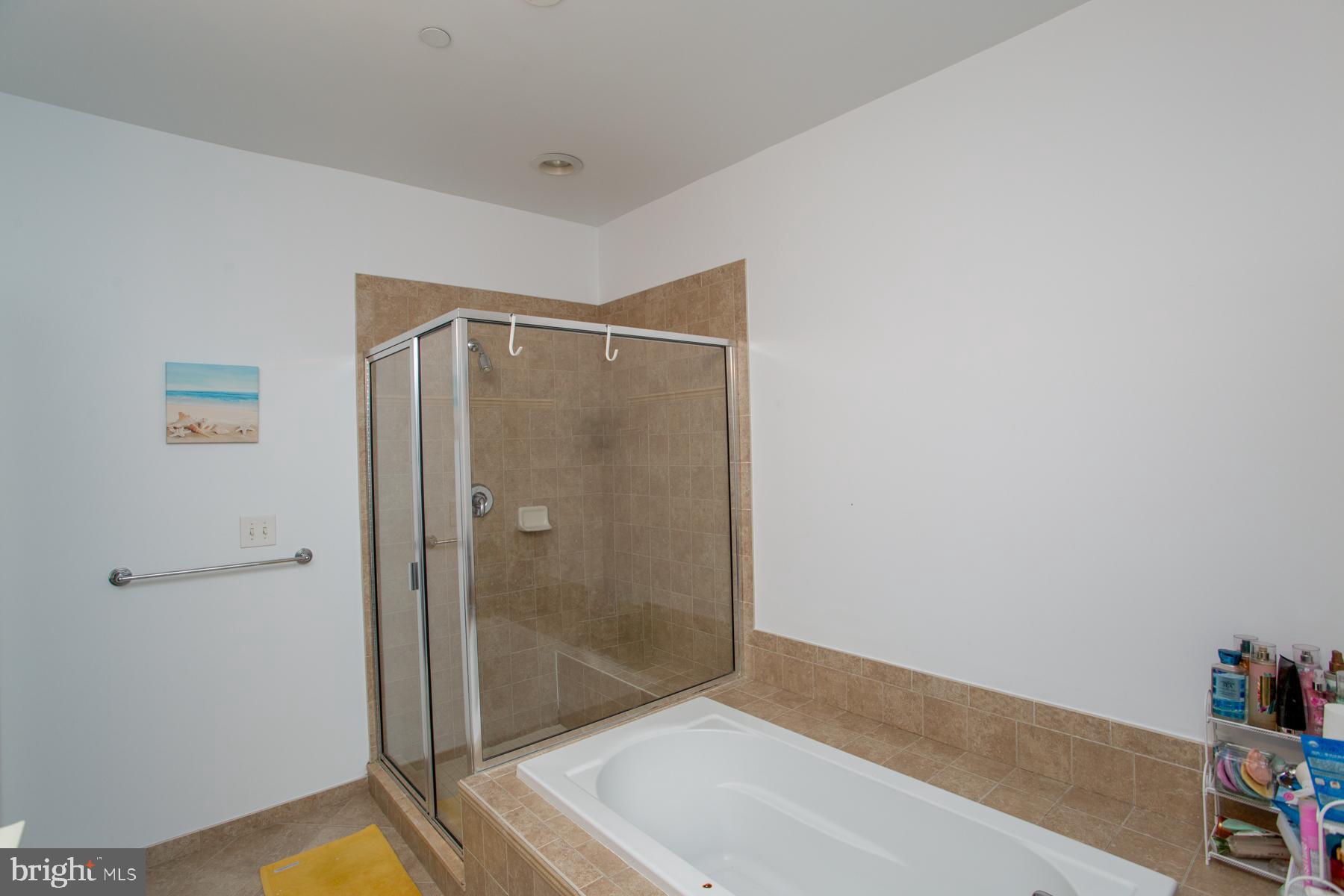 HUNTINGDON PLACE - Residential