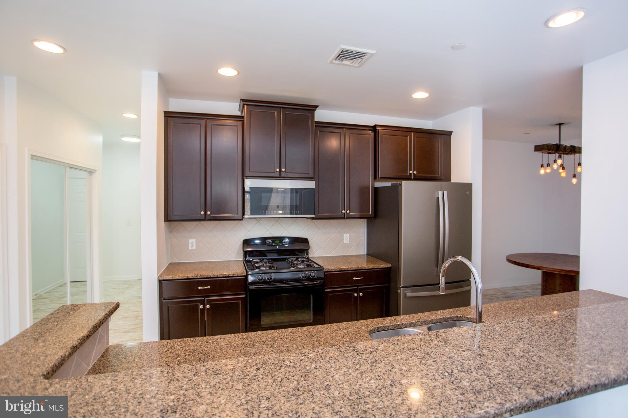 HUNTINGDON PLACE - Residential