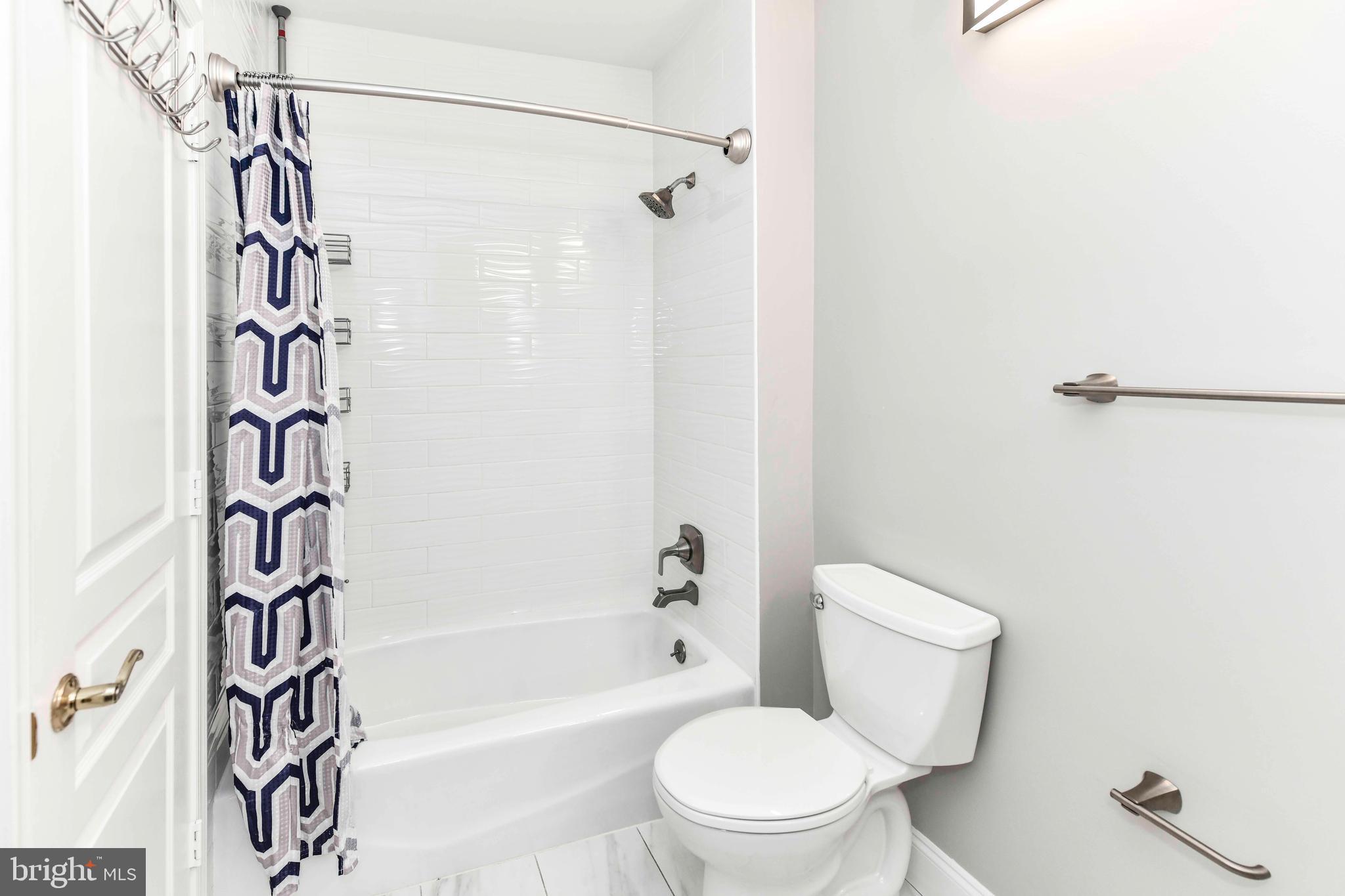 WORLDGATE CONDO - Residential Lease