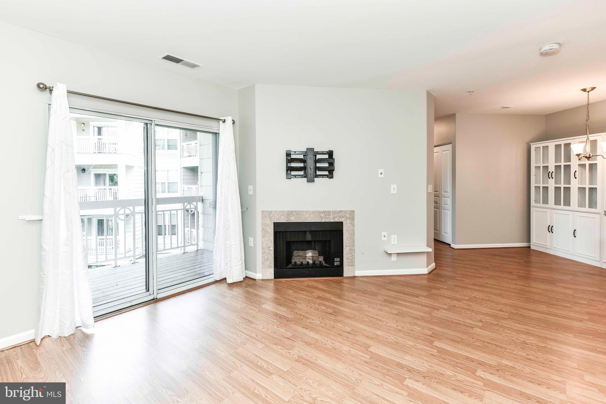 WORLDGATE CONDO - Residential Lease