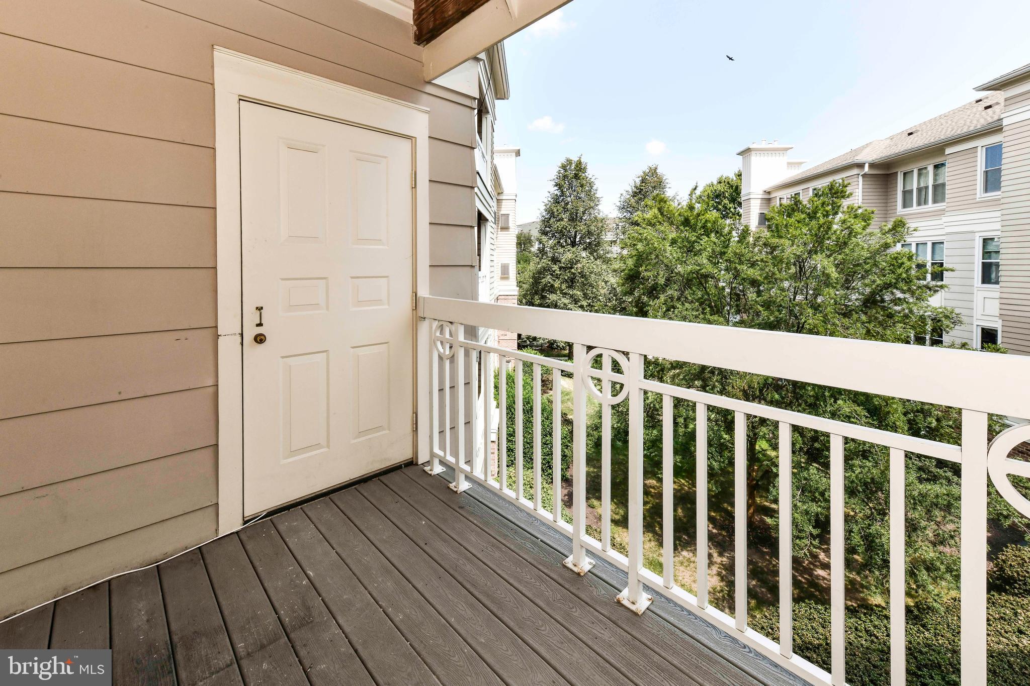 WORLDGATE CONDO - Residential Lease