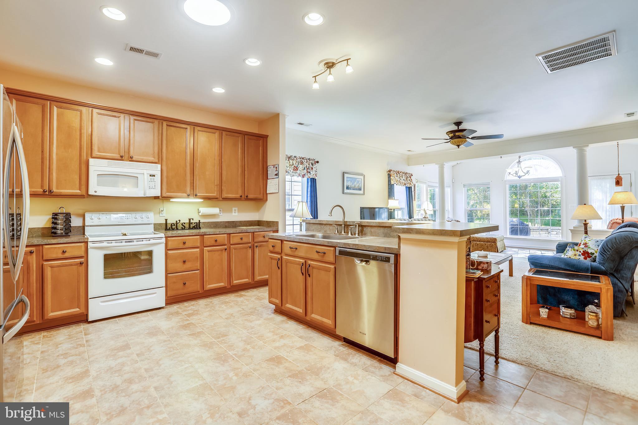 SYMPHONY VILLAGE AT CENTREVILLE - Residential