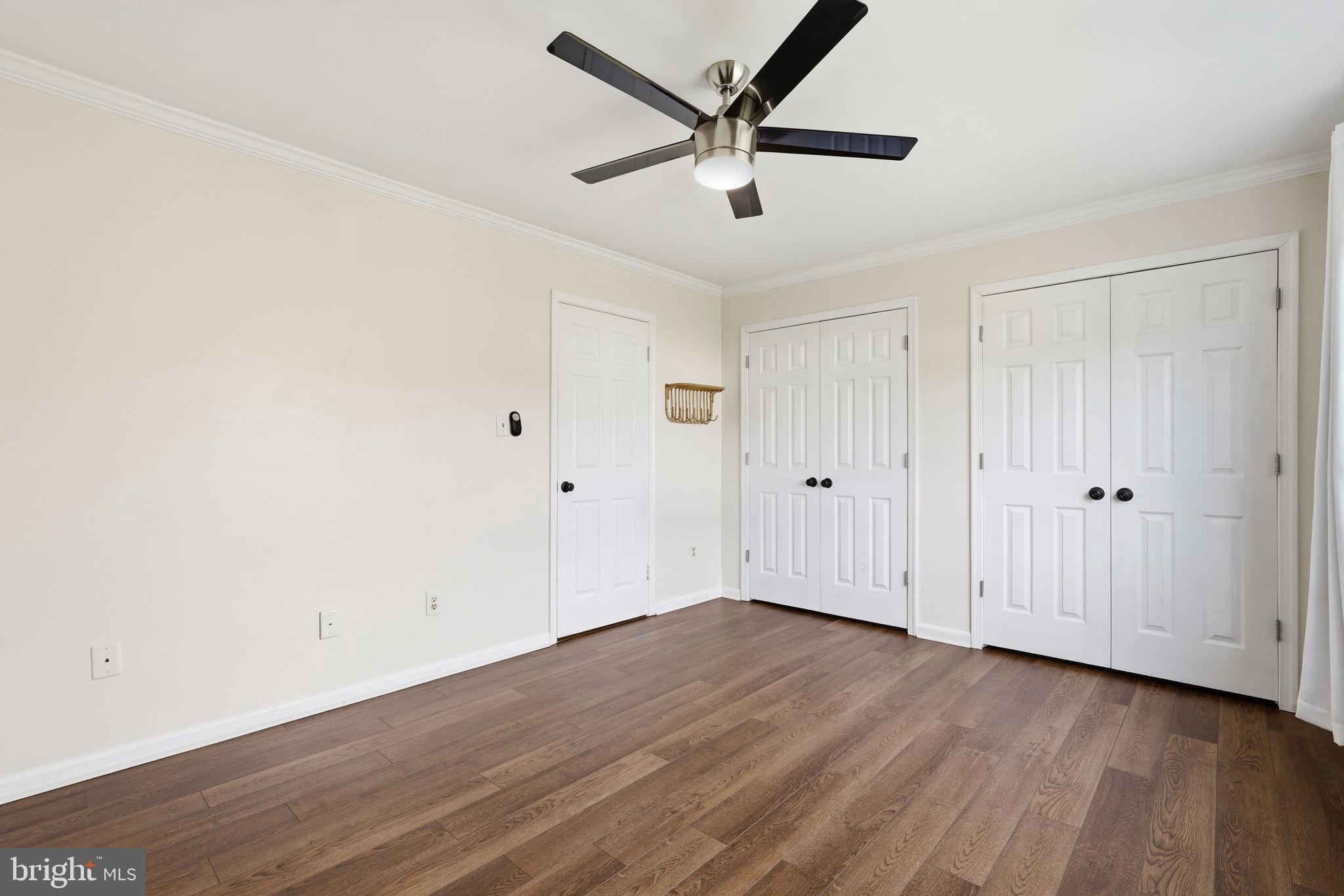 LEEDS SQUARE - Residential