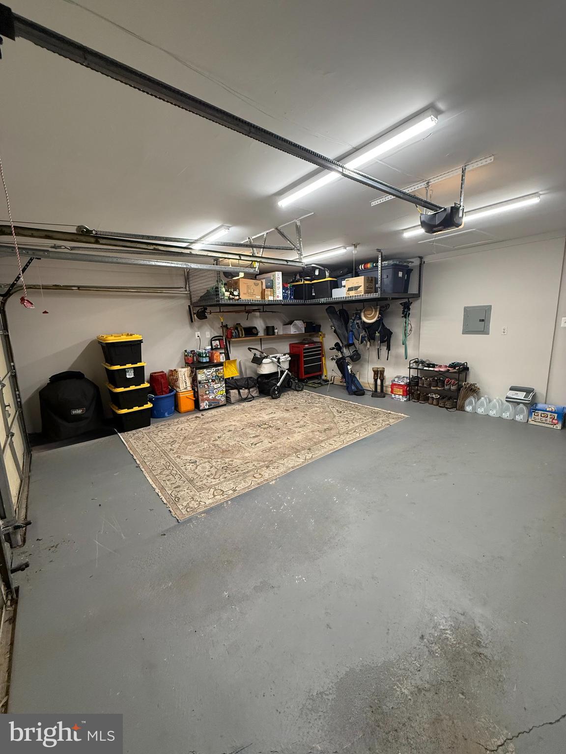 POLO FIELDS - Residential Lease