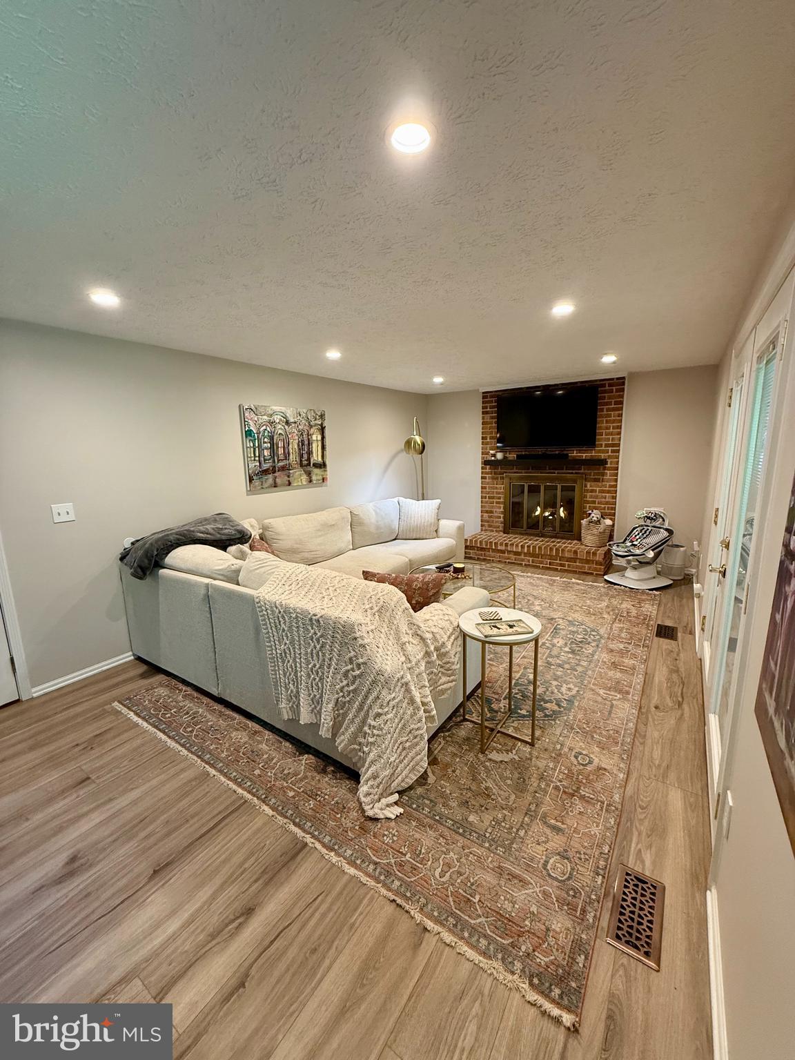 POLO FIELDS - Residential Lease