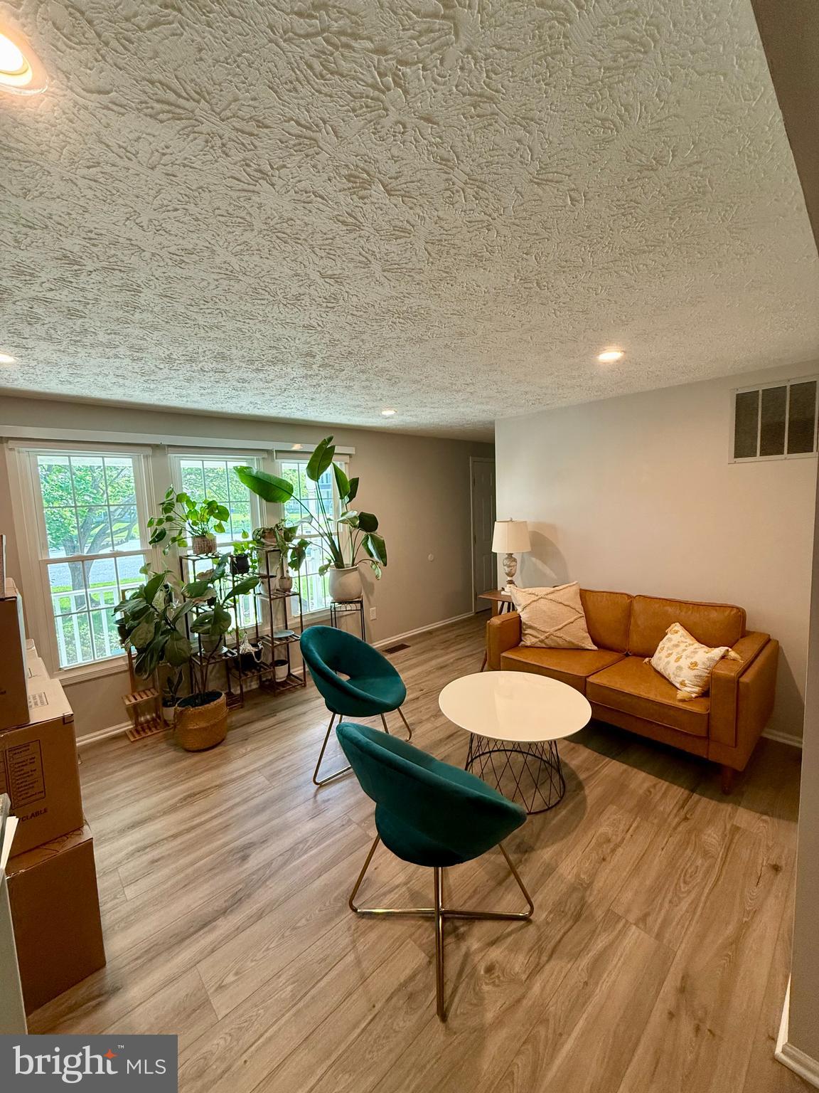 POLO FIELDS - Residential Lease