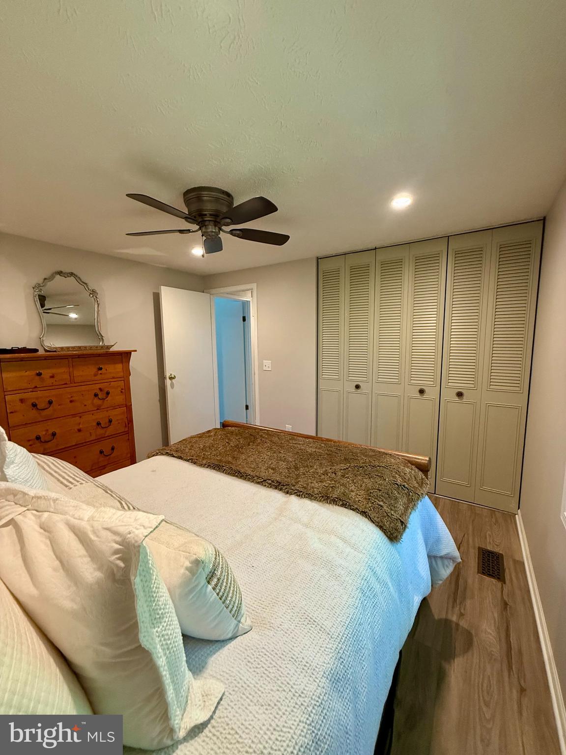 POLO FIELDS - Residential Lease