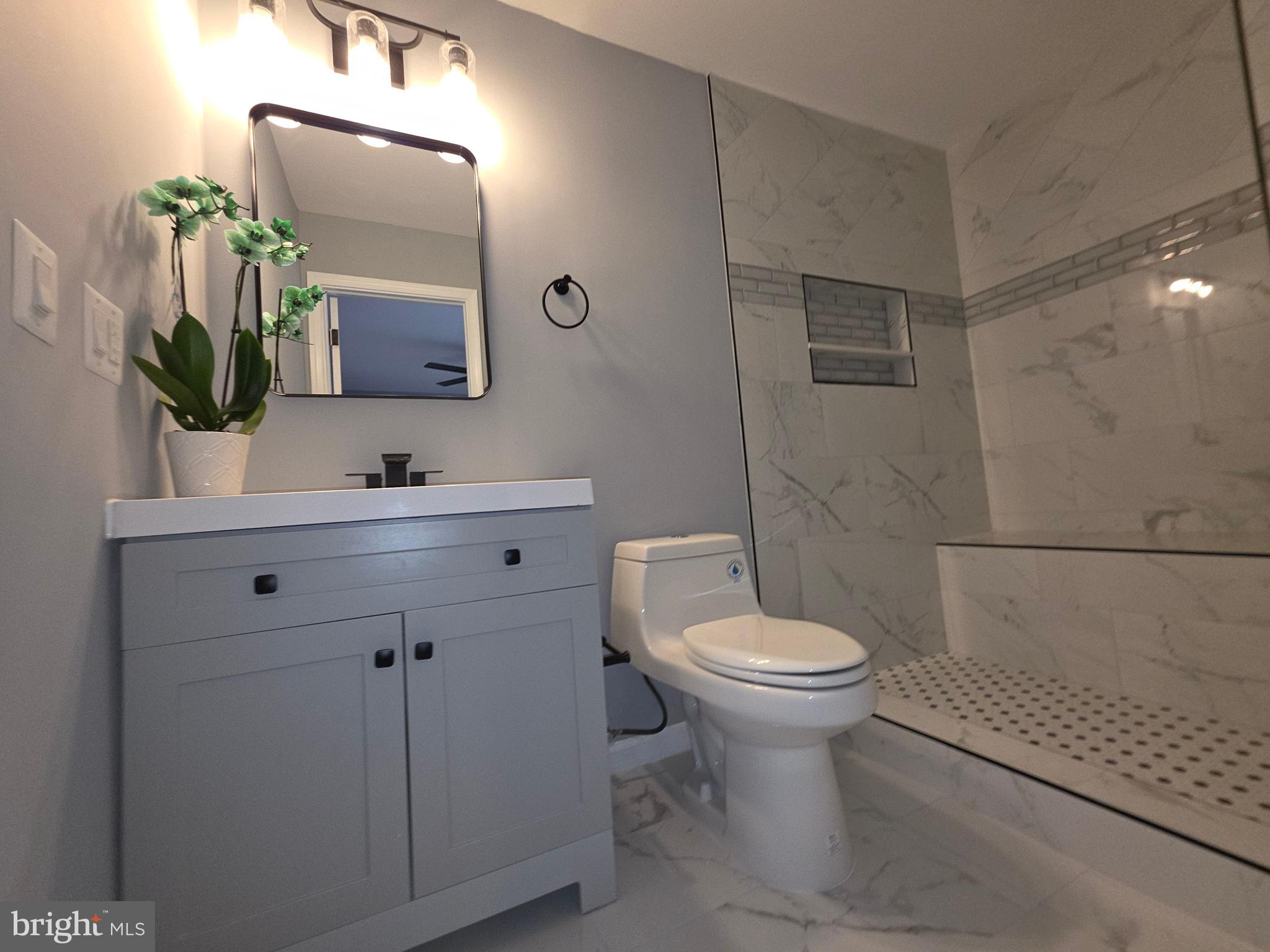 CHESTER GROVE - Residential