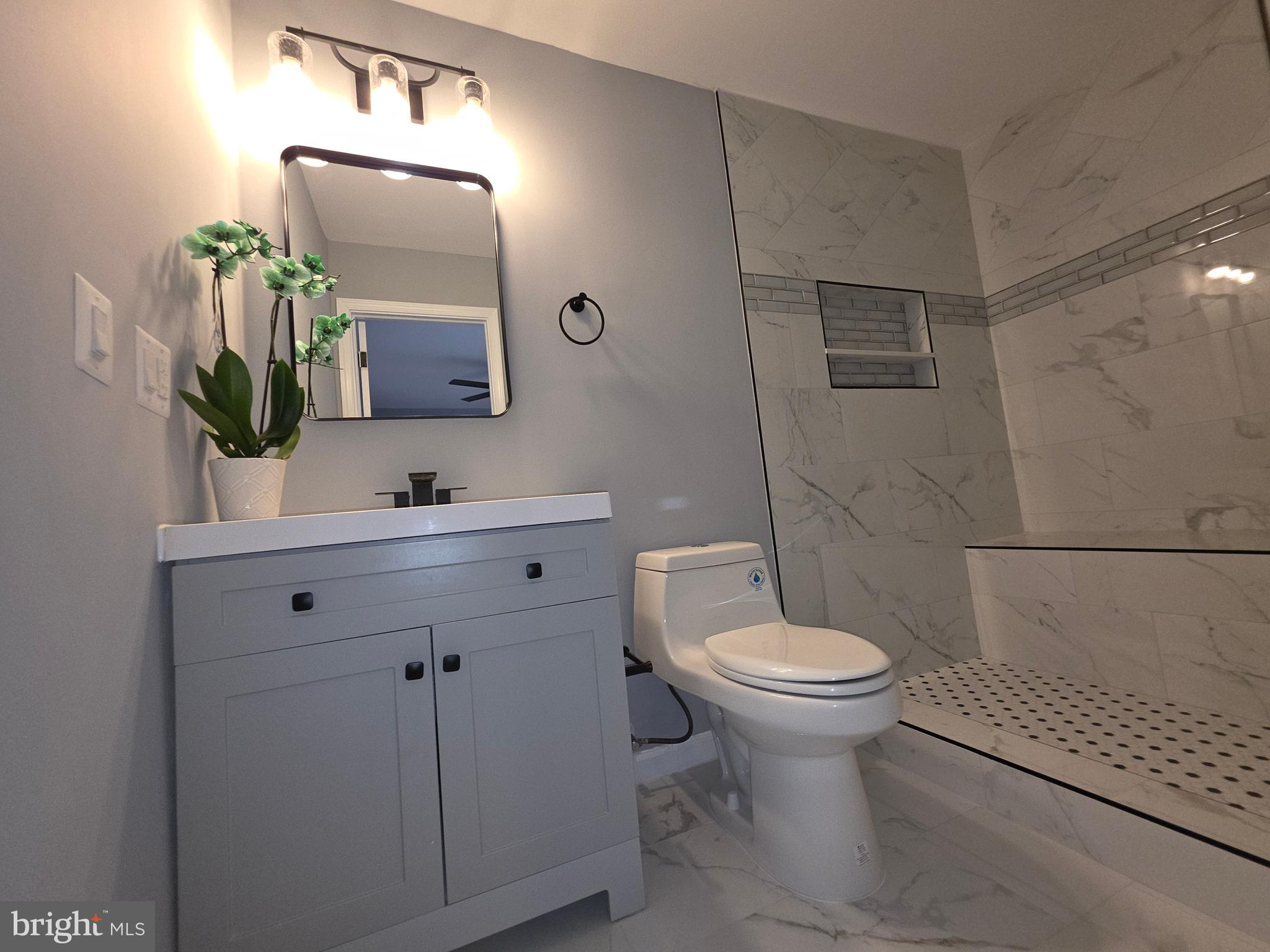 CHESTER GROVE - Residential