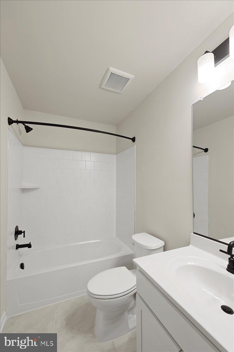 DILLON FARM - Residential