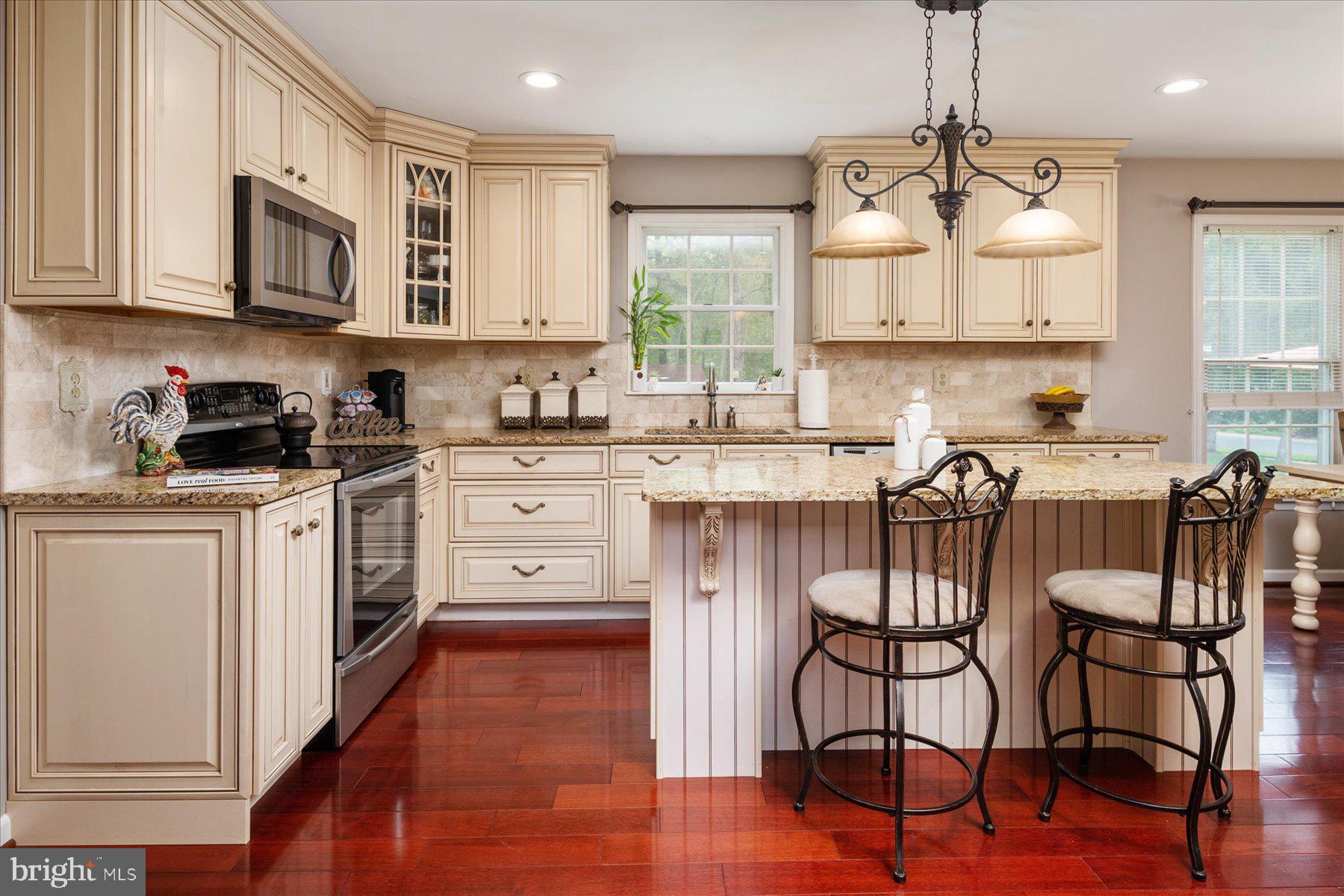 QUARTERFIELD FARMS - Residential