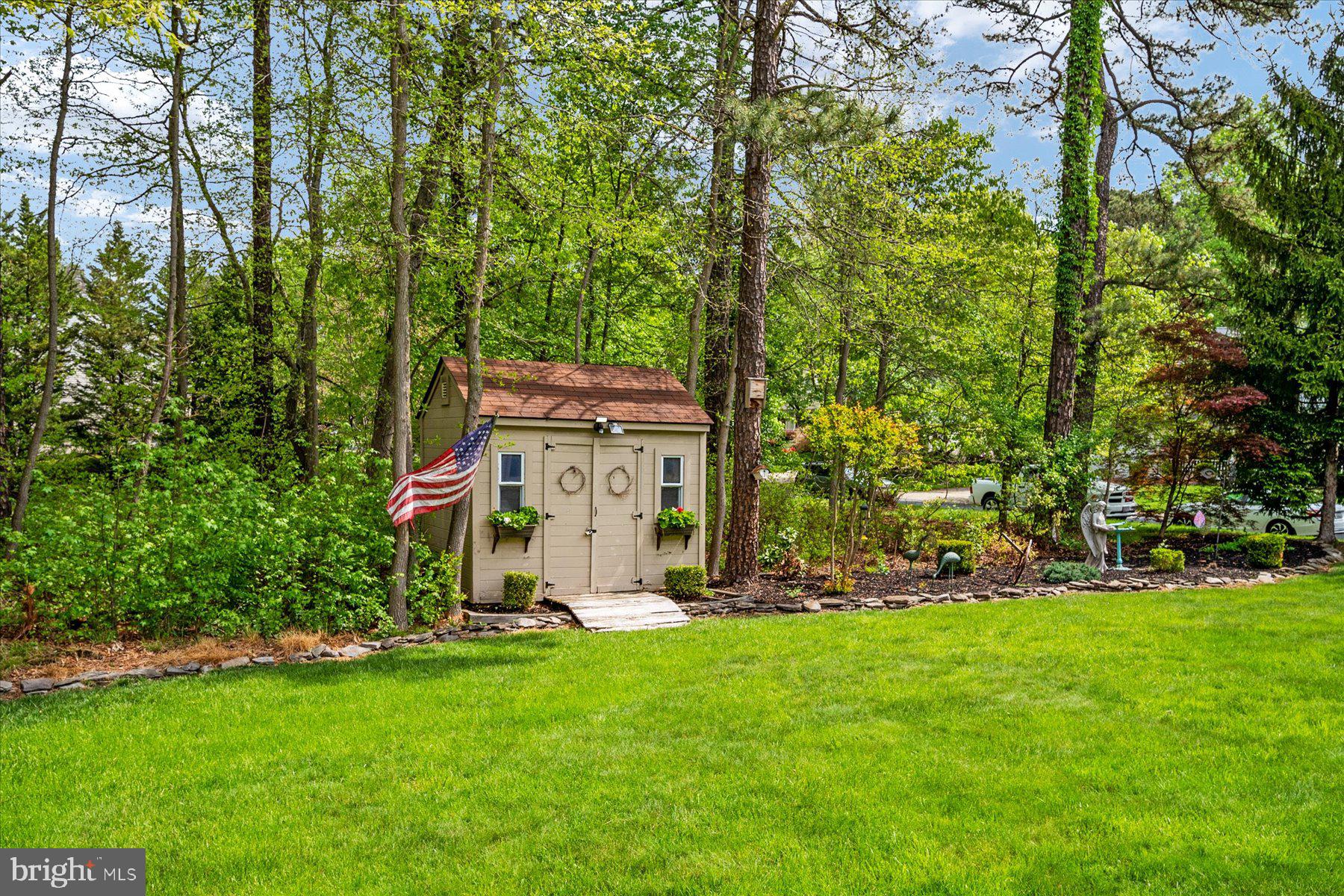 QUARTERFIELD FARMS - Residential