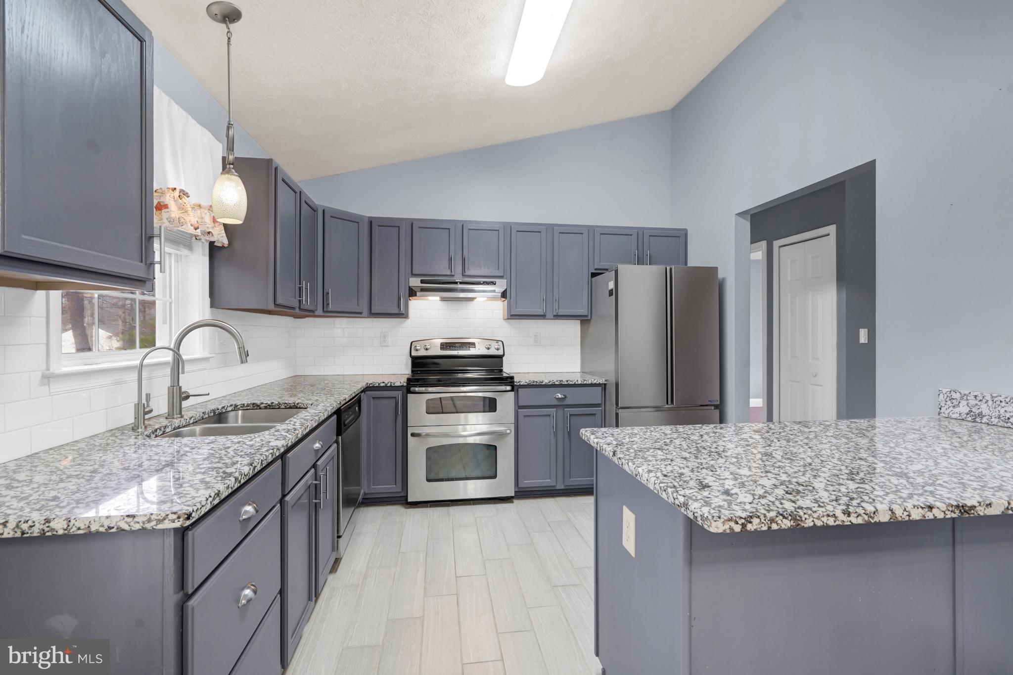 WESTRIDGE - Residential