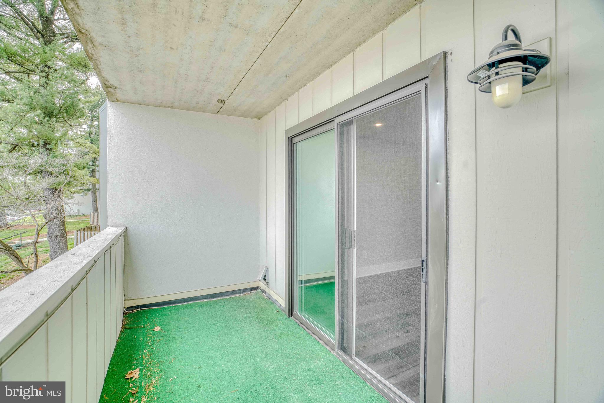 SUMMIT HOUSE - Residential