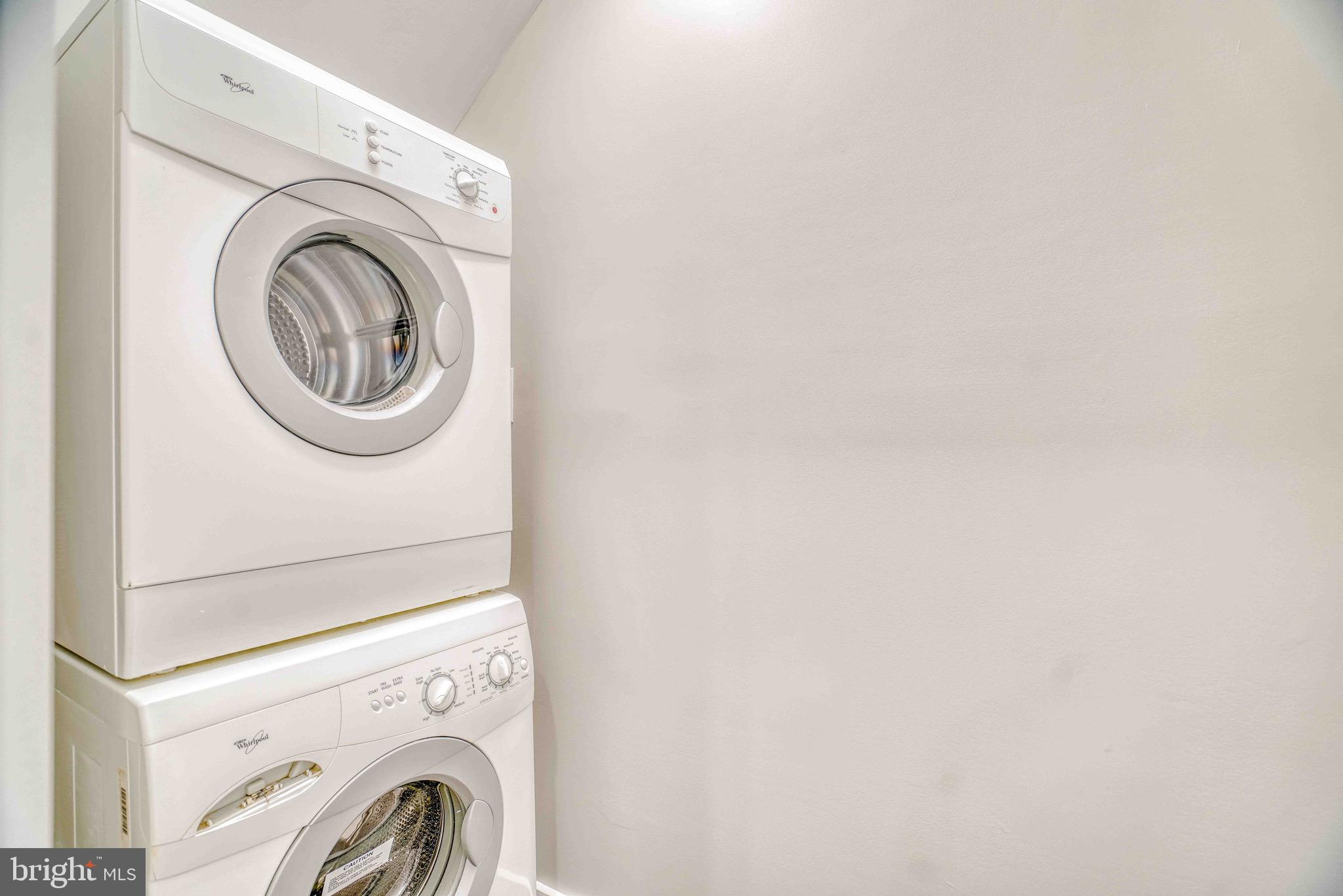 SUMMIT HOUSE - Residential