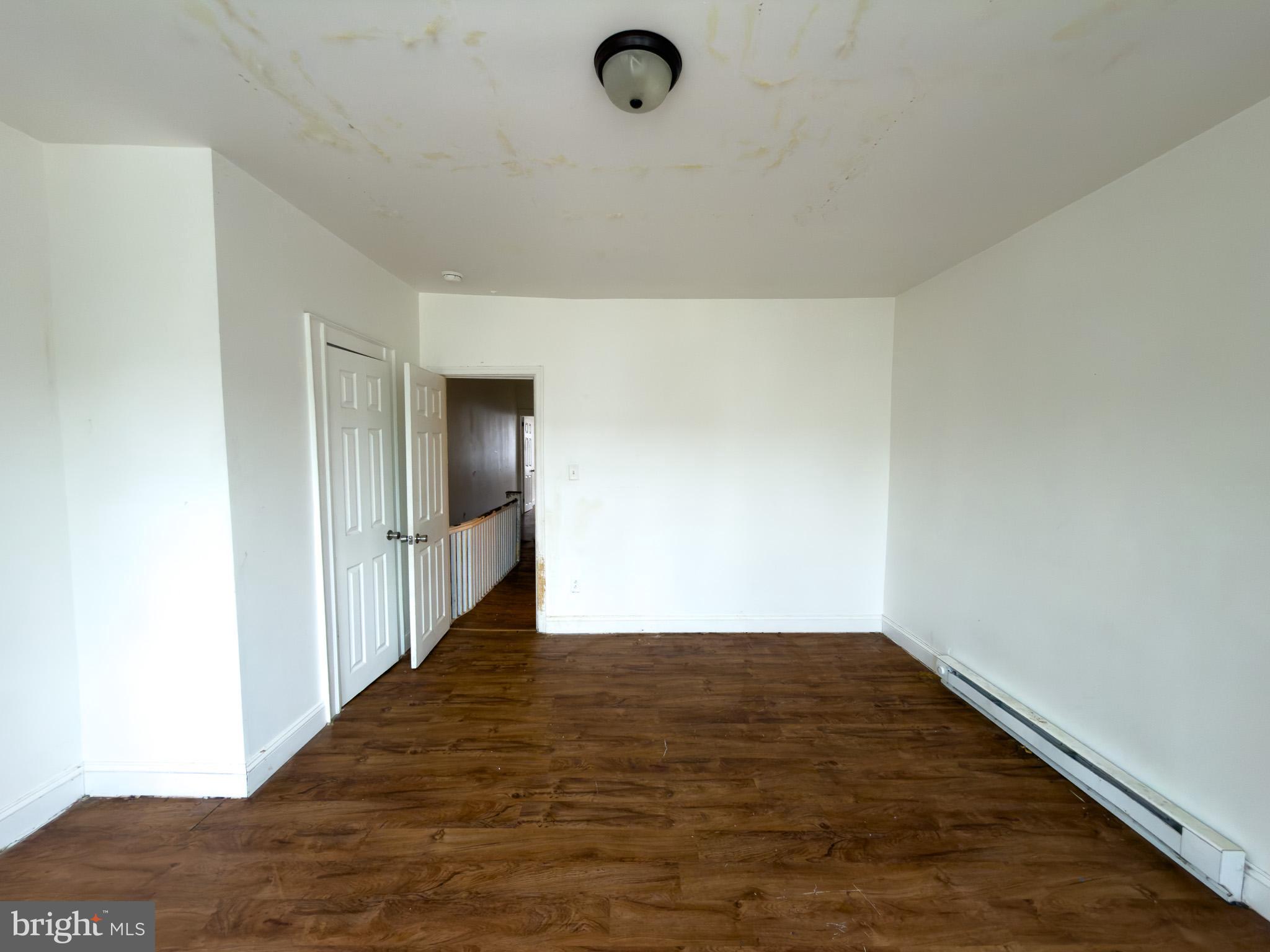 COBBS CREEK - Residential