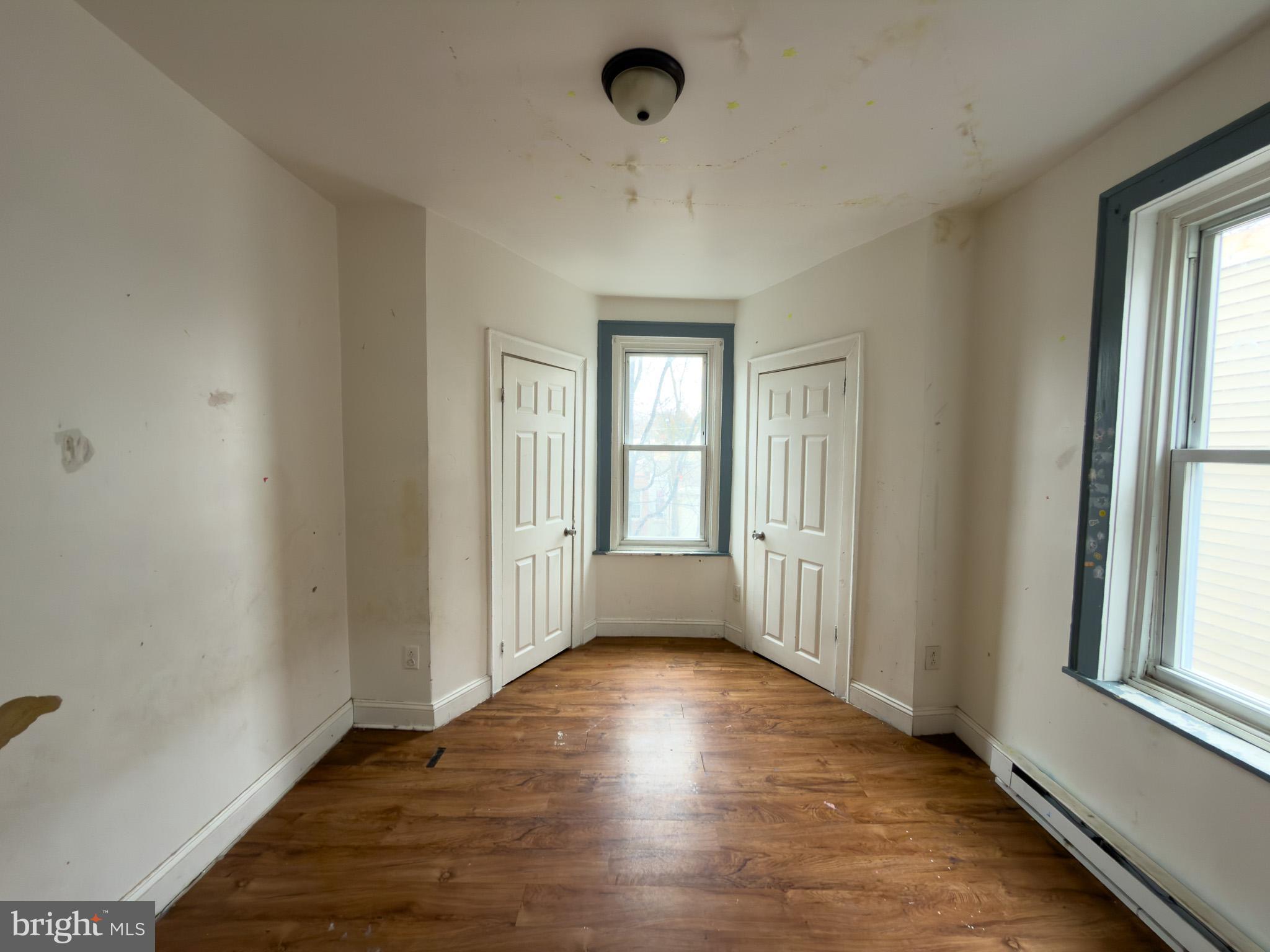 COBBS CREEK - Residential