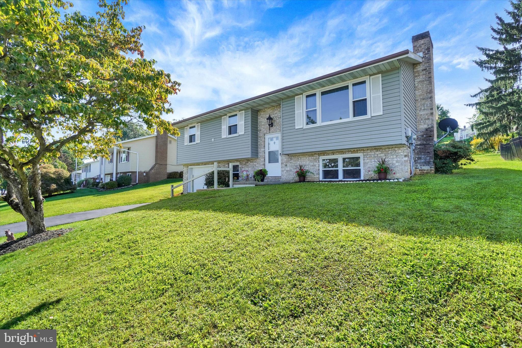 3490 KINGSTON ROAD